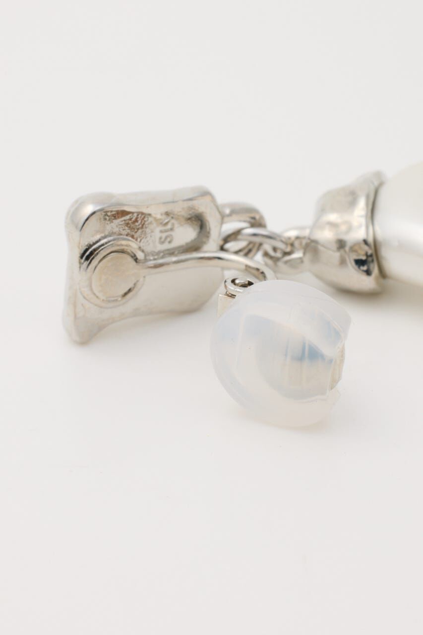 SLY「JEWELED F／PEARL イヤリング」|ピアス|