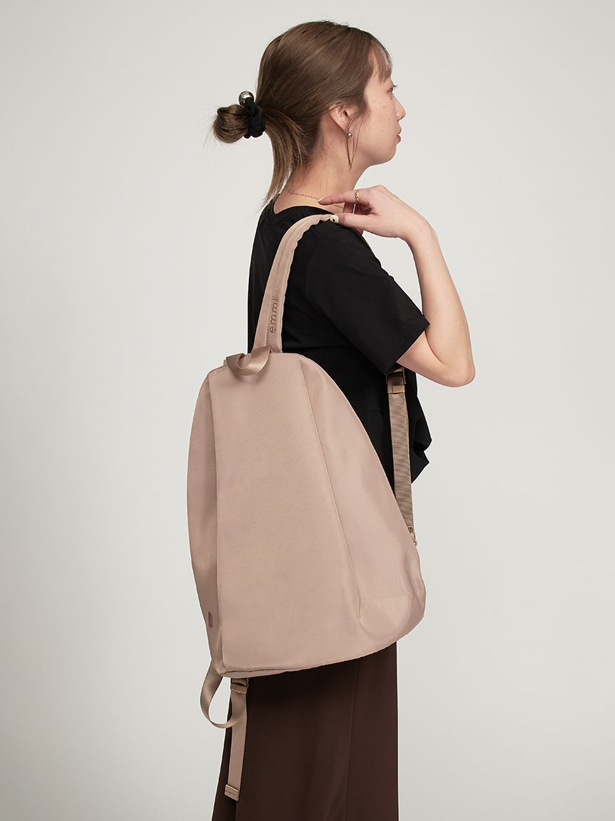 emmi atelier「eco 撥水２ｗａｙボディバックパック」|リュック|