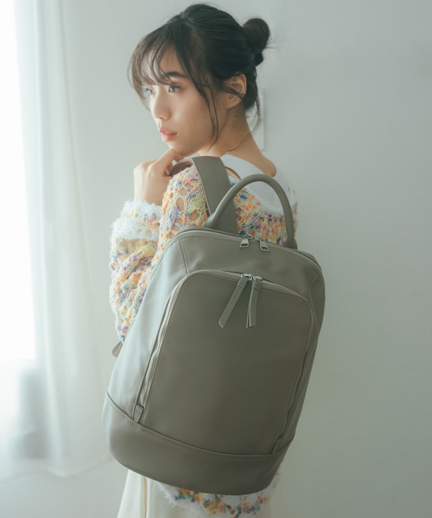 W&.Day/Night「W&.Day/Night ピルクエット レザーリュック A4サイズ 13.3インチPC収納 19011」|リュック|グレー