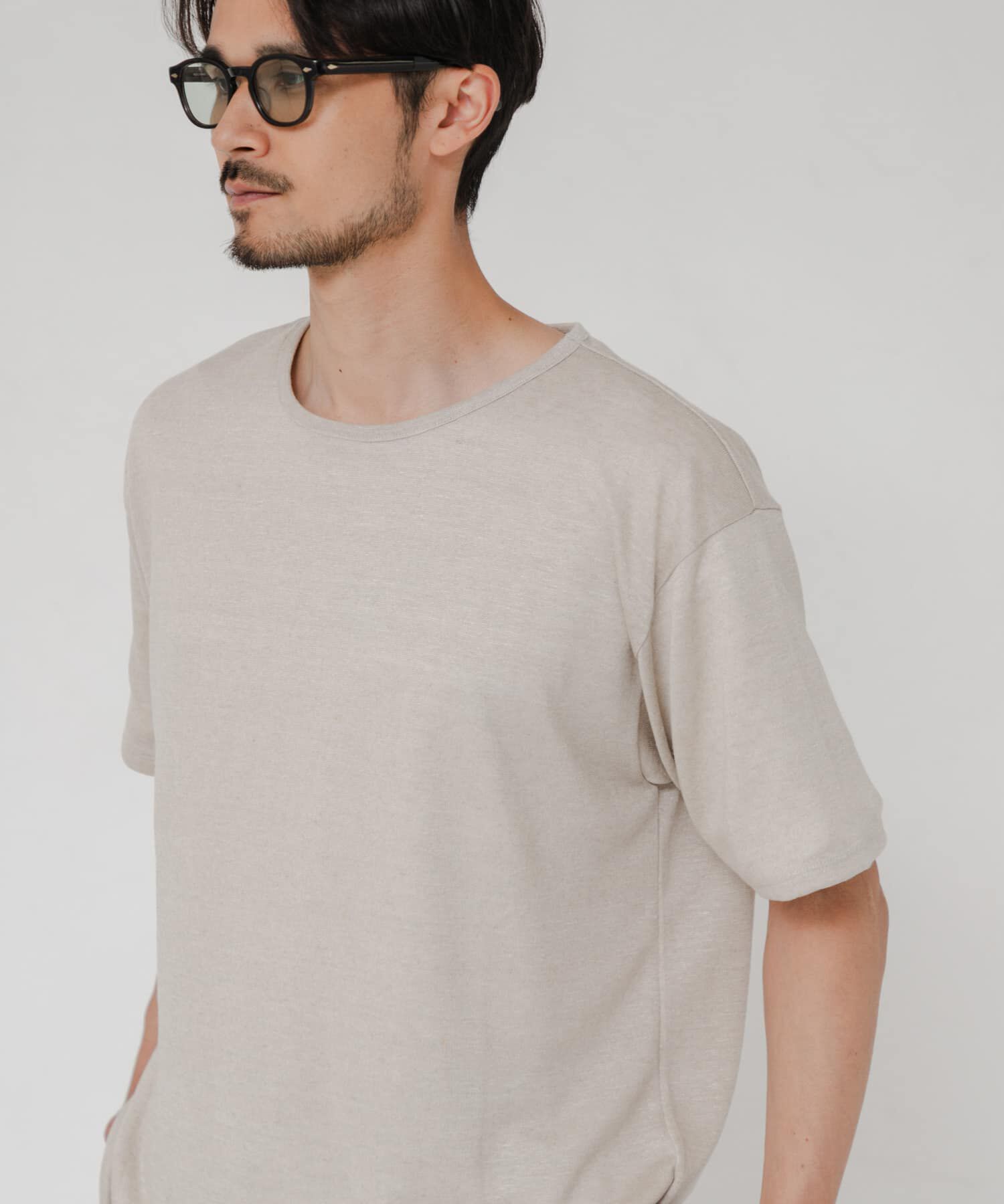 URBAN RESEARCH「LINEN NARROW TRIM T-SHIRTS」|Tシャツ・カットソー|オフホワイト