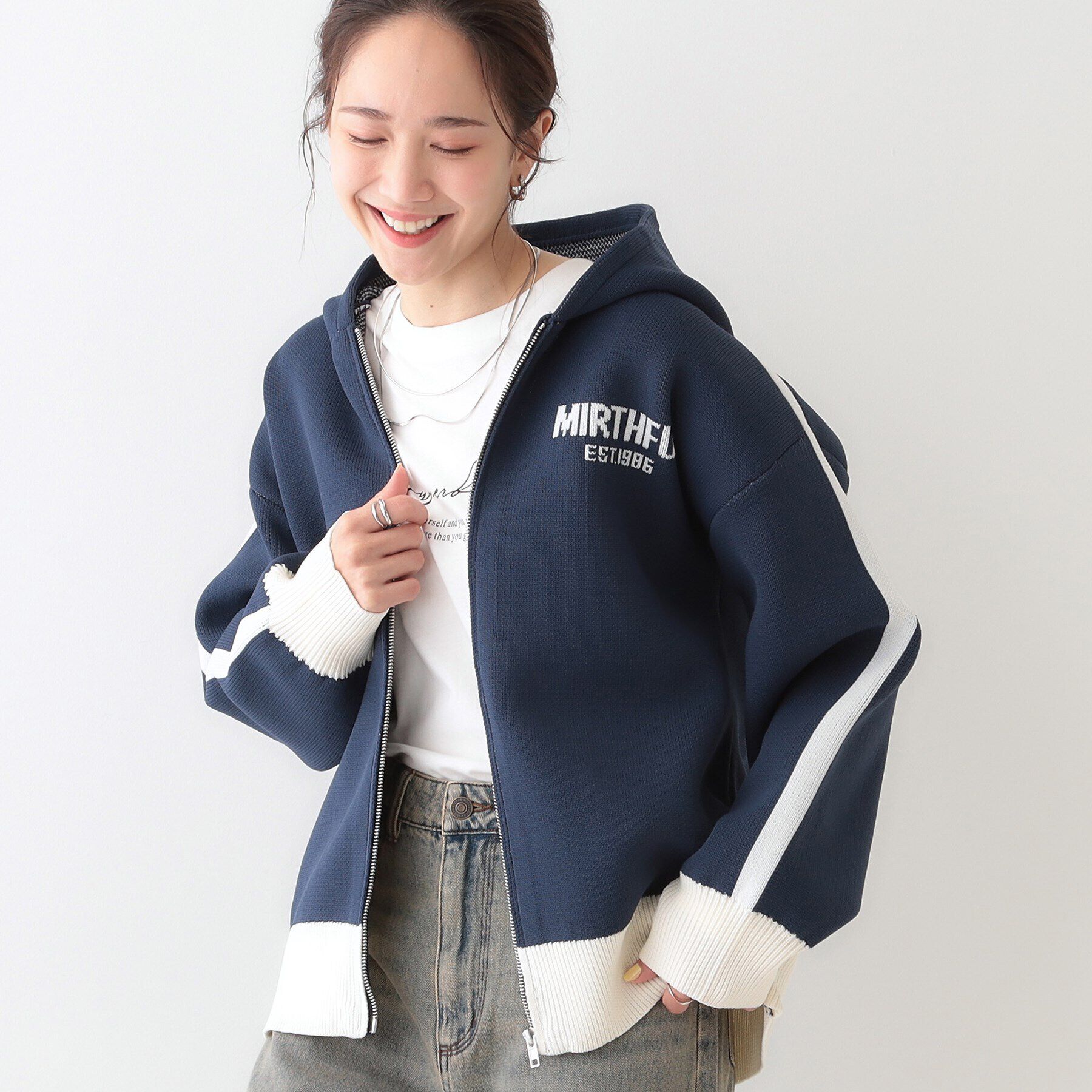 SHOO･LA･RUE「ラインで魅せる スポンディッシュニットZIPパーカ」|カーディガン|ネイビー(594)