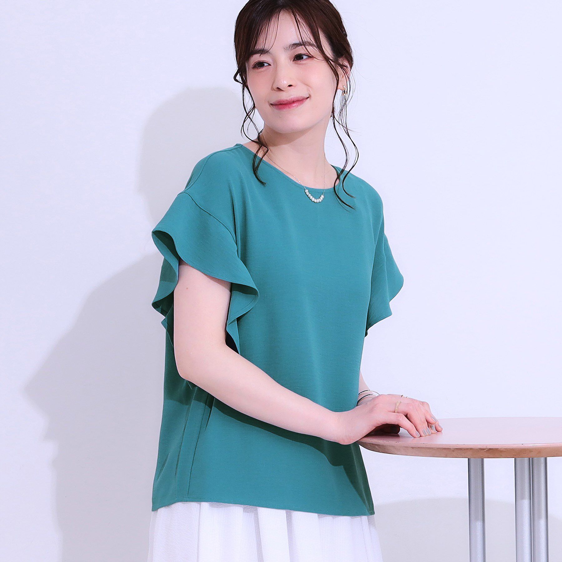 SHOO･LA･RUE「【イージーケア/洗える/S-LL】大人フェミニン お袖フリルブラウス」|シャツ・ブラウス|ブルーグリーン(09