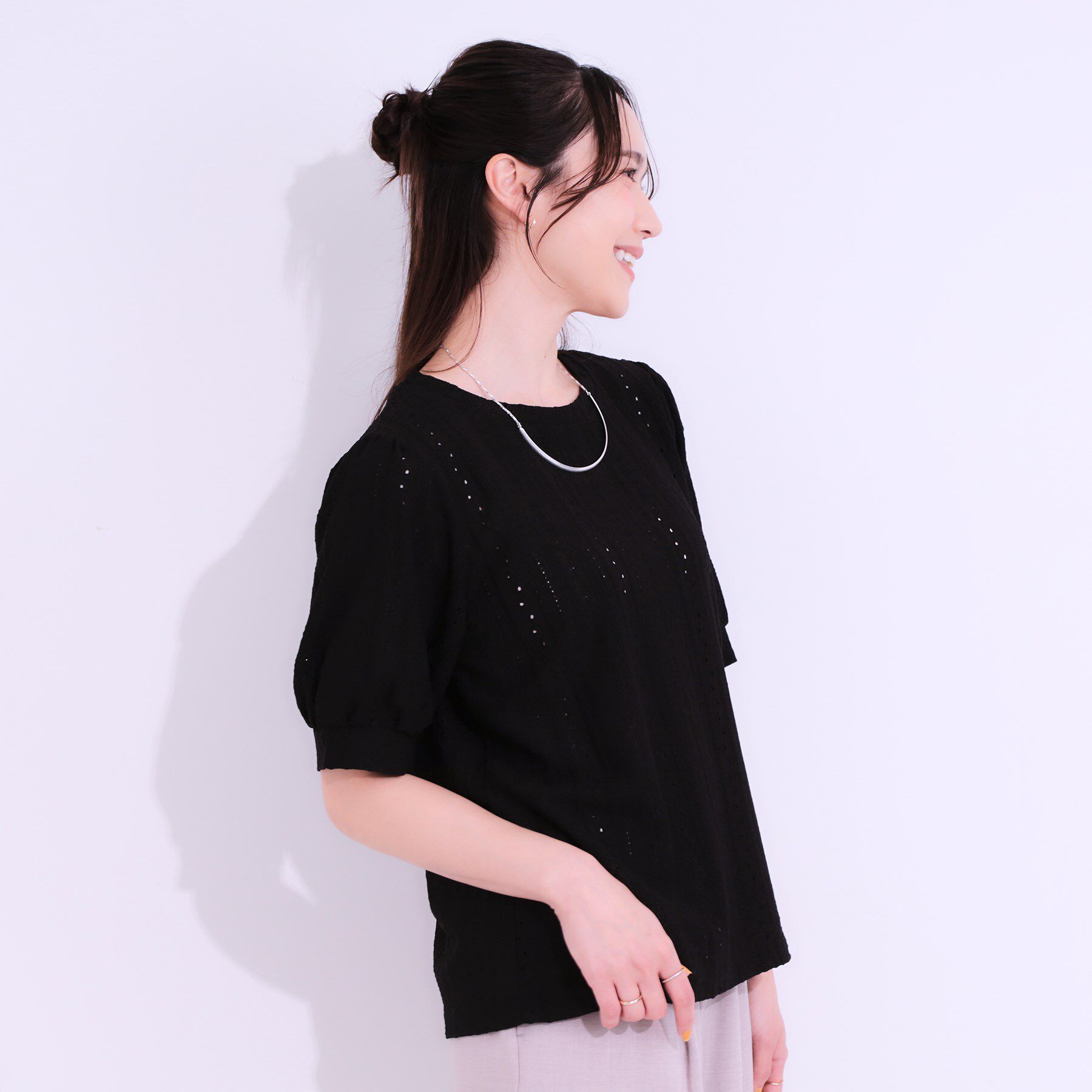 SHOO･LA･RUE「【S-LL/二の腕カバー】大人フェミニンな印象に ジャカードレーストップス」|Tシャツ・カットソー|