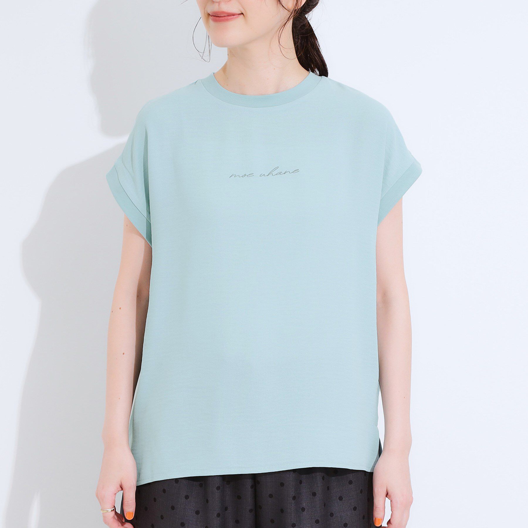 SHOO･LA･RUE「【S-LL/ひんやり/洗濯後しわになりにくい】程よいシアー感 ロゴTシャツブラウス」|シャツ・ブラウス|