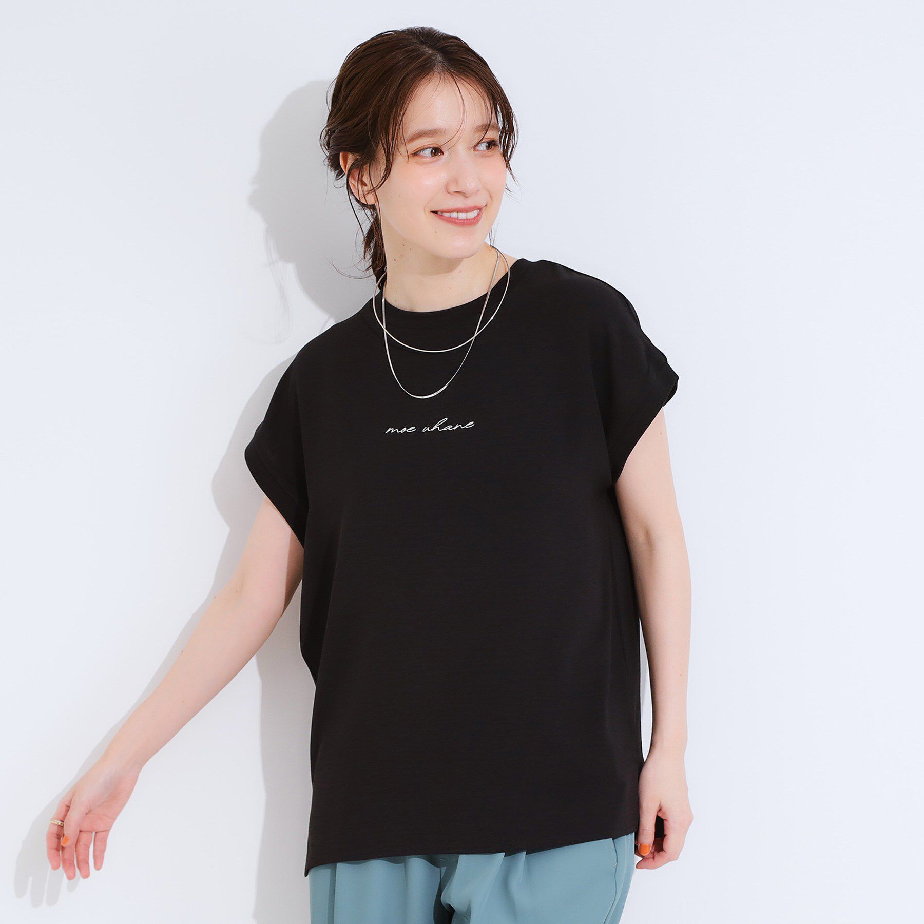 SHOO･LA･RUE「【S-LL/ひんやり/洗濯後しわになりにくい】程よいシアー感 ロゴTシャツブラウス」|シャツ・ブラウス|