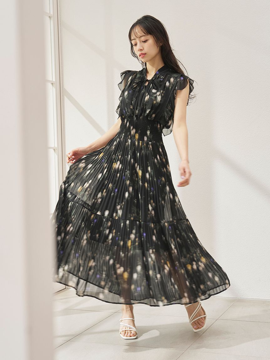 SNIDEL「【販路限定サイズあり】Sustainableフリルプリーツワンピース」|ワンピース|