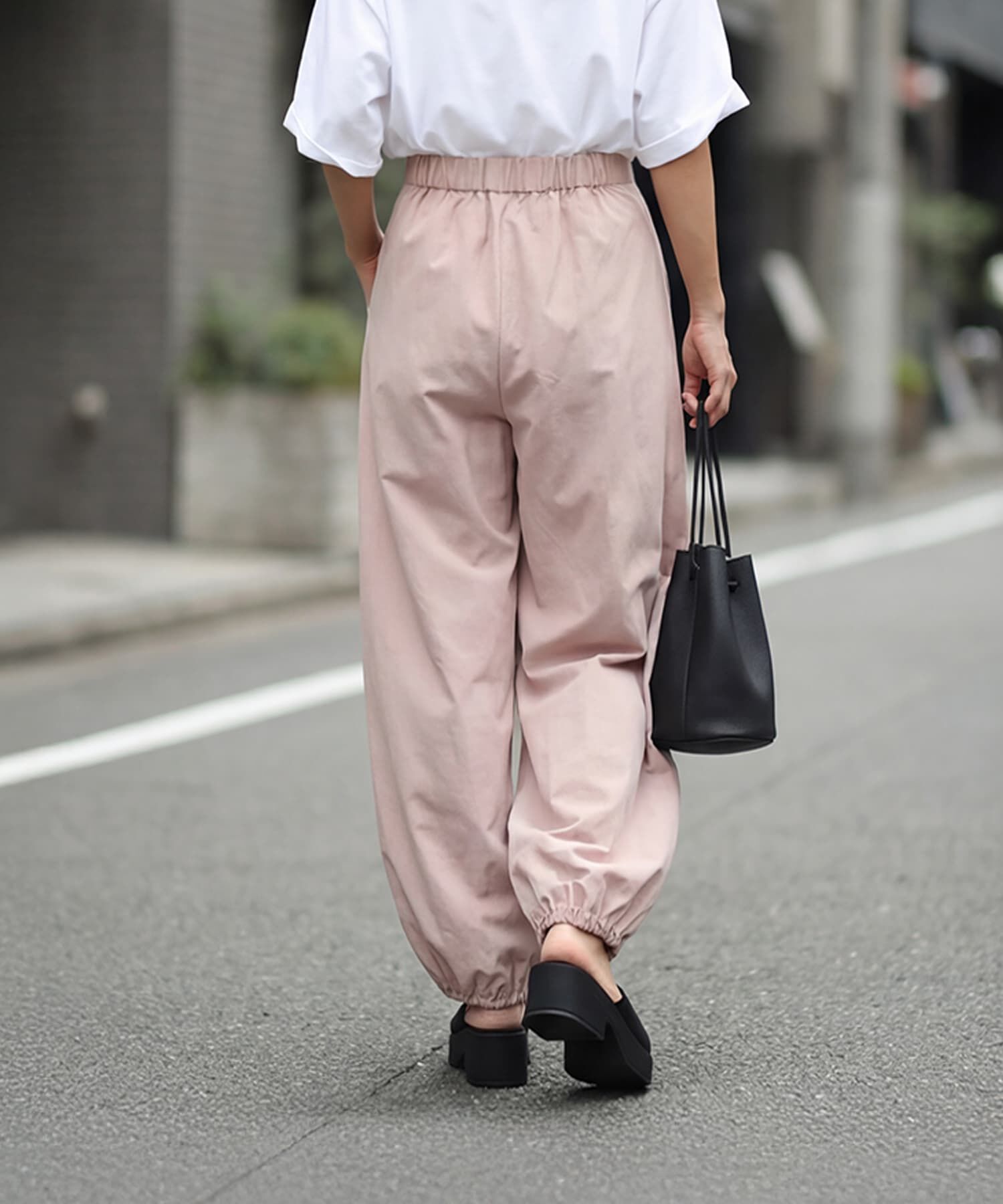 STYLE DELI「【selection】しなやかライトなタックパラシュートパンツ」|スラックス|