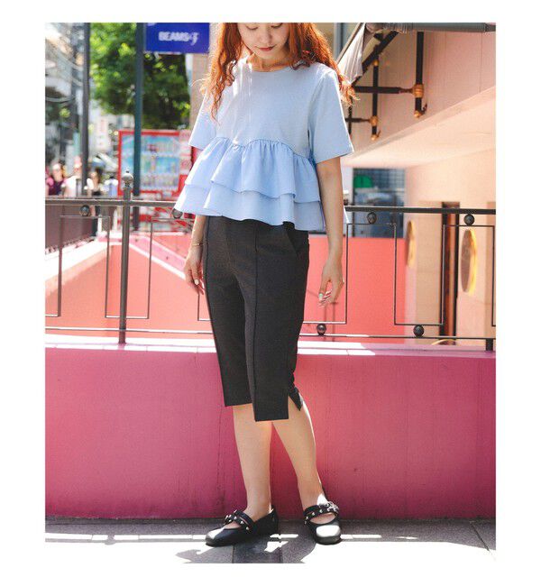 Ray BEAMS 「ティアード キリカエ Tシャツ　　26SS 通勤 通学 フリル 短丈 オンオフ対応 洗える スタイルアップ 」|Tシャツ・カットソー|