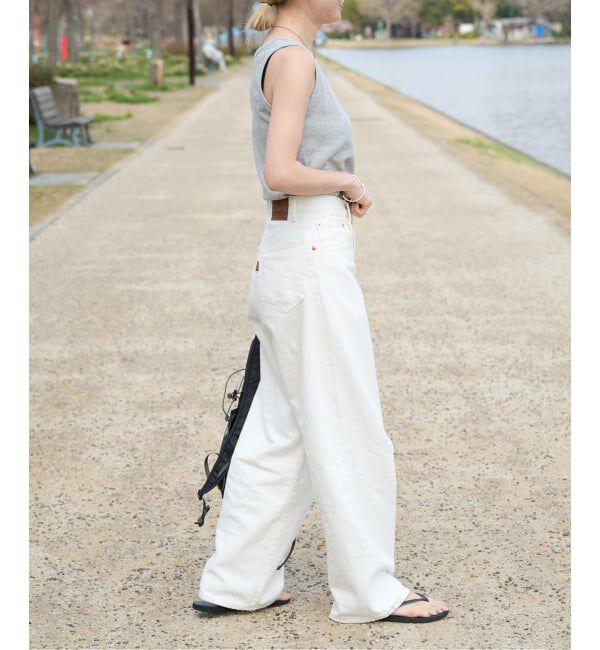 OUTDOOR PRODUCTS Usual Things「≪予約≫追加2 ULTサマーデニムハイライズルーズ5PKT WHITE」|デニム|