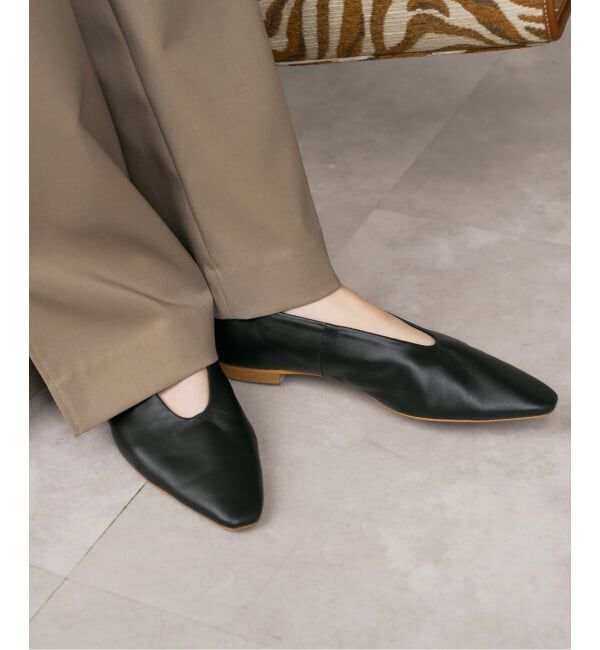 Spick and Span「《WEB限定サイズあり / 追加》Spick & Span ポインテッドフラット」|その他|ブラック