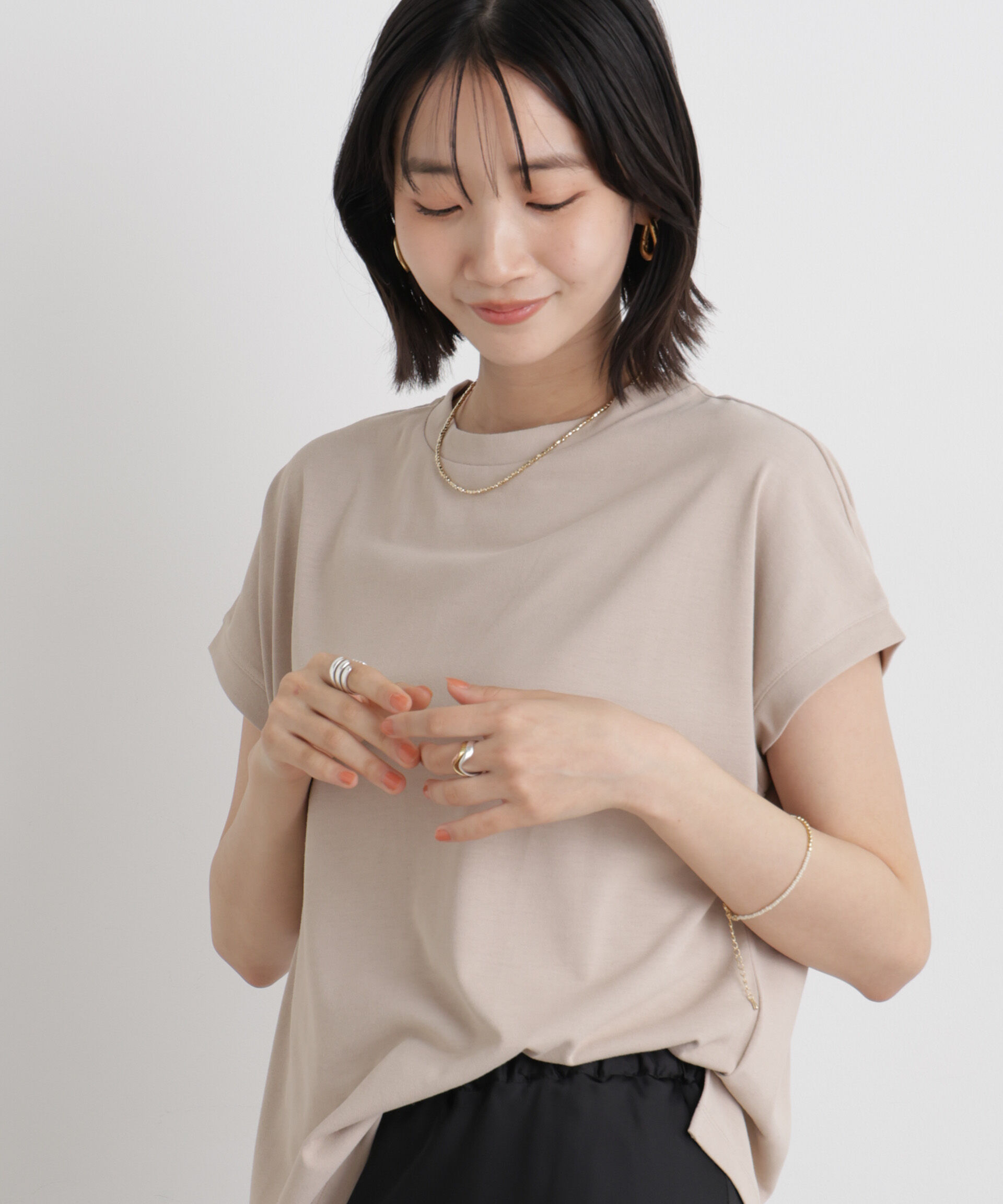 nano･universe「汗隠糸加工&多彩機能カットソー素材 ドルマンフレンチトップス」|Tシャツ・カットソー|