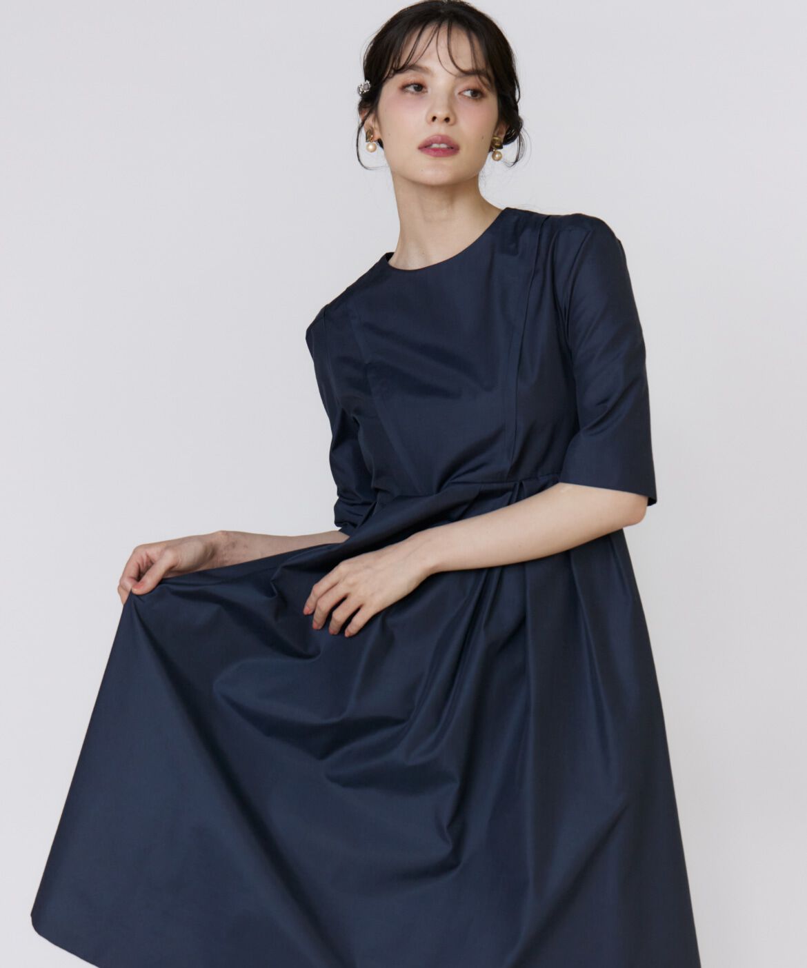 Maglie le cassetto「《M Maglie le cassetto》ライトクチュールワンピース」|ワンピース|ネイビー