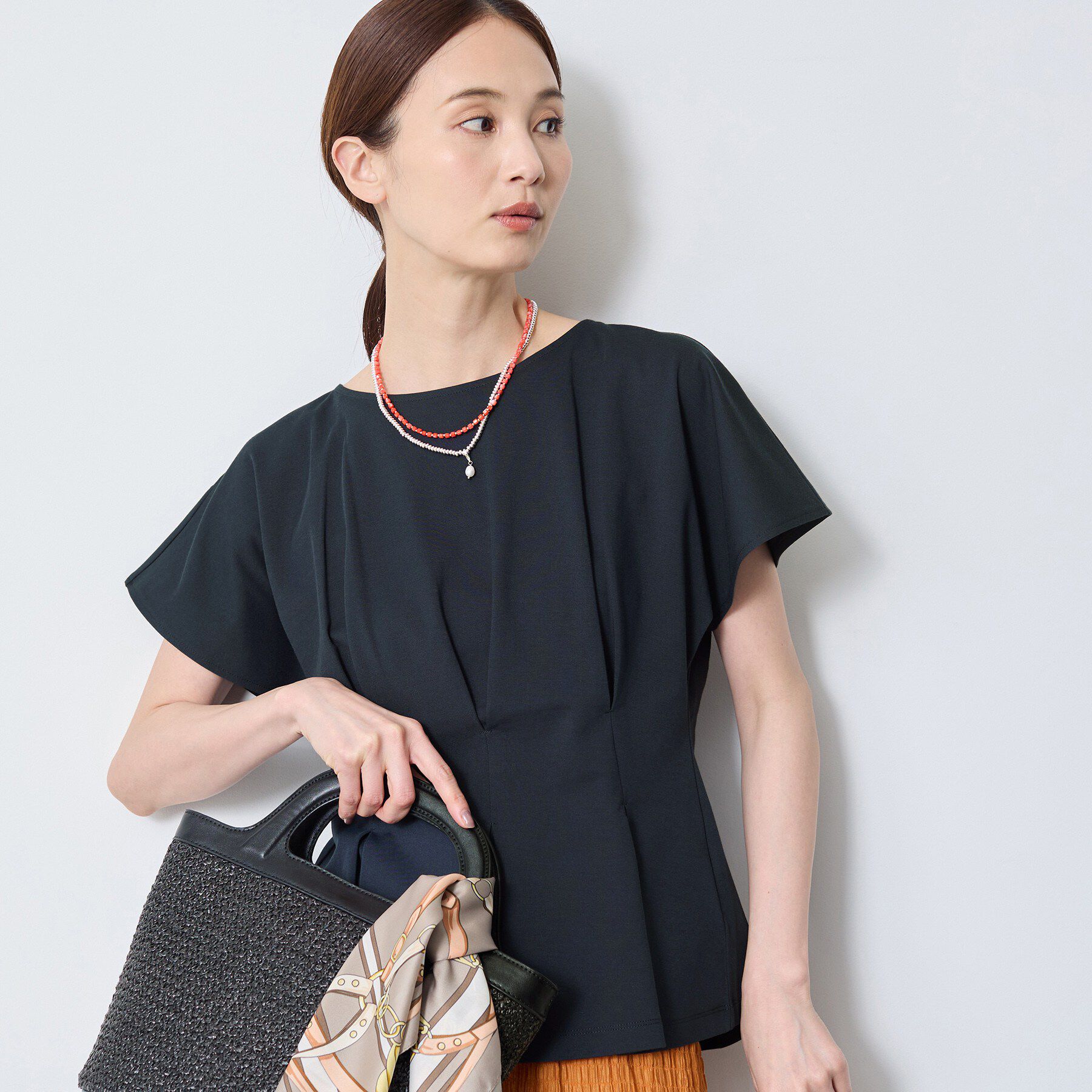 Reflect「【UVカット／接触冷感／吸水速乾】タックデザインフレアトップス」|Tシャツ・カットソー|ネイビー(094)