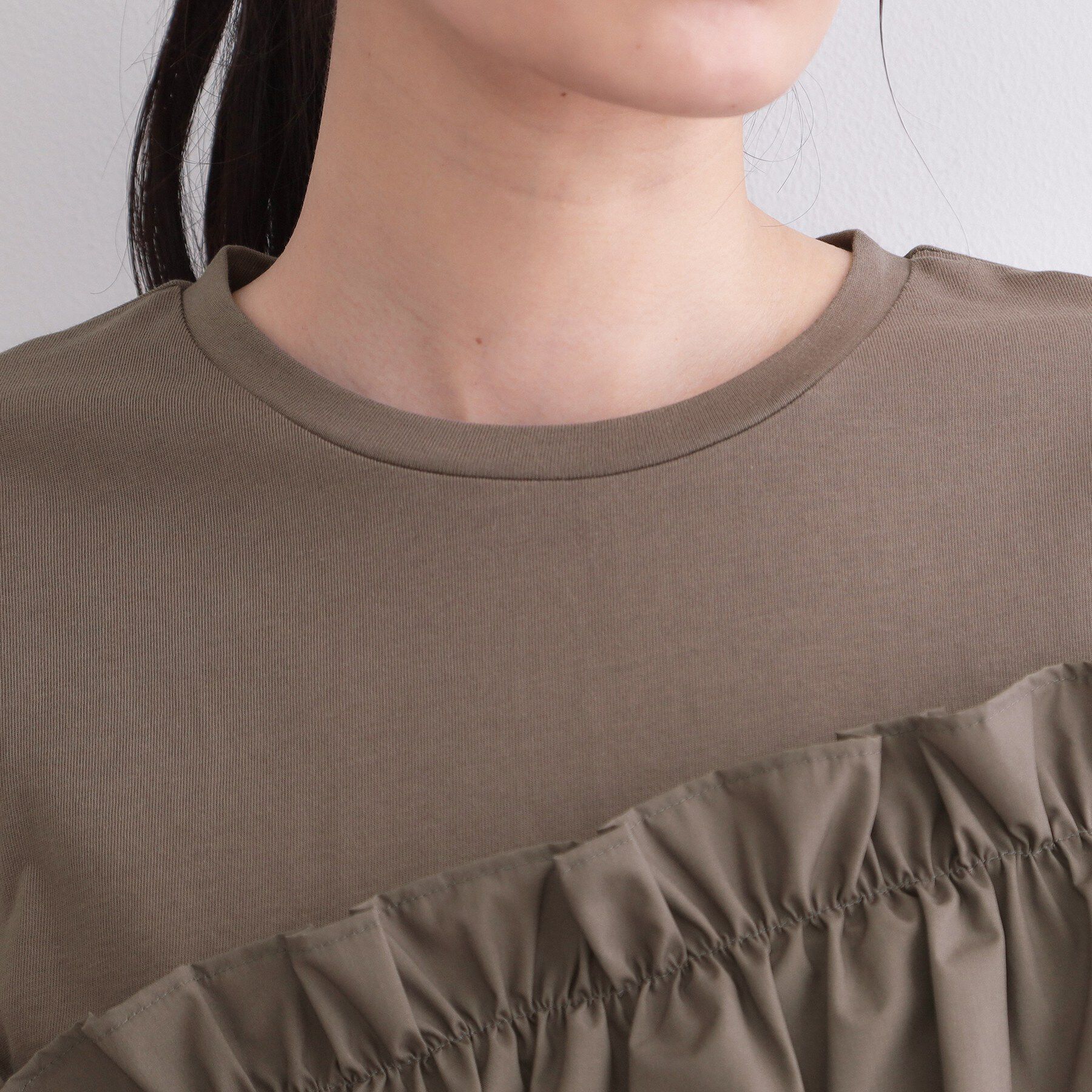 OPAQUE.CLIP「アシメフリルドッキングカットソー【洗濯機OK】」|Tシャツ・カットソー|