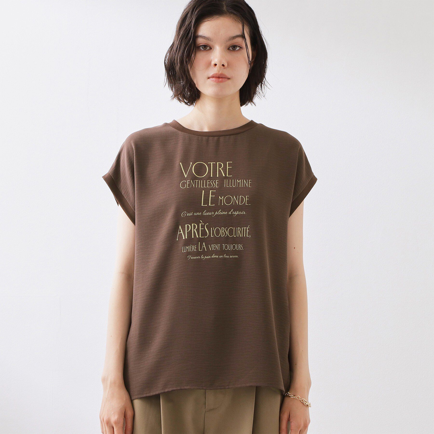 THE SHOP TK「【ひんやり/防しわ/UV/吸水速乾】さらりと軽やかに着られる プリントTシャツ」|Tシャツ・カットソー|
