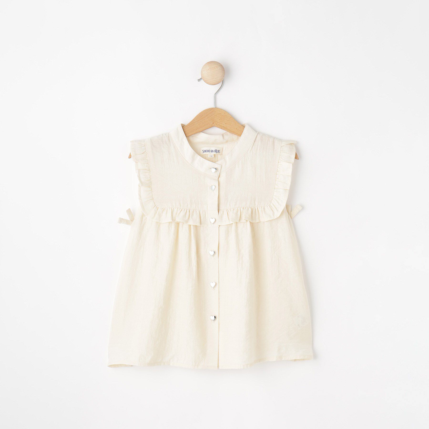 SHOO･LA･RUE「【110-150cm】ハートボタンがアクセント ノースリーブブラウス」|シャツ・ブラウス|ライトベージュ(05