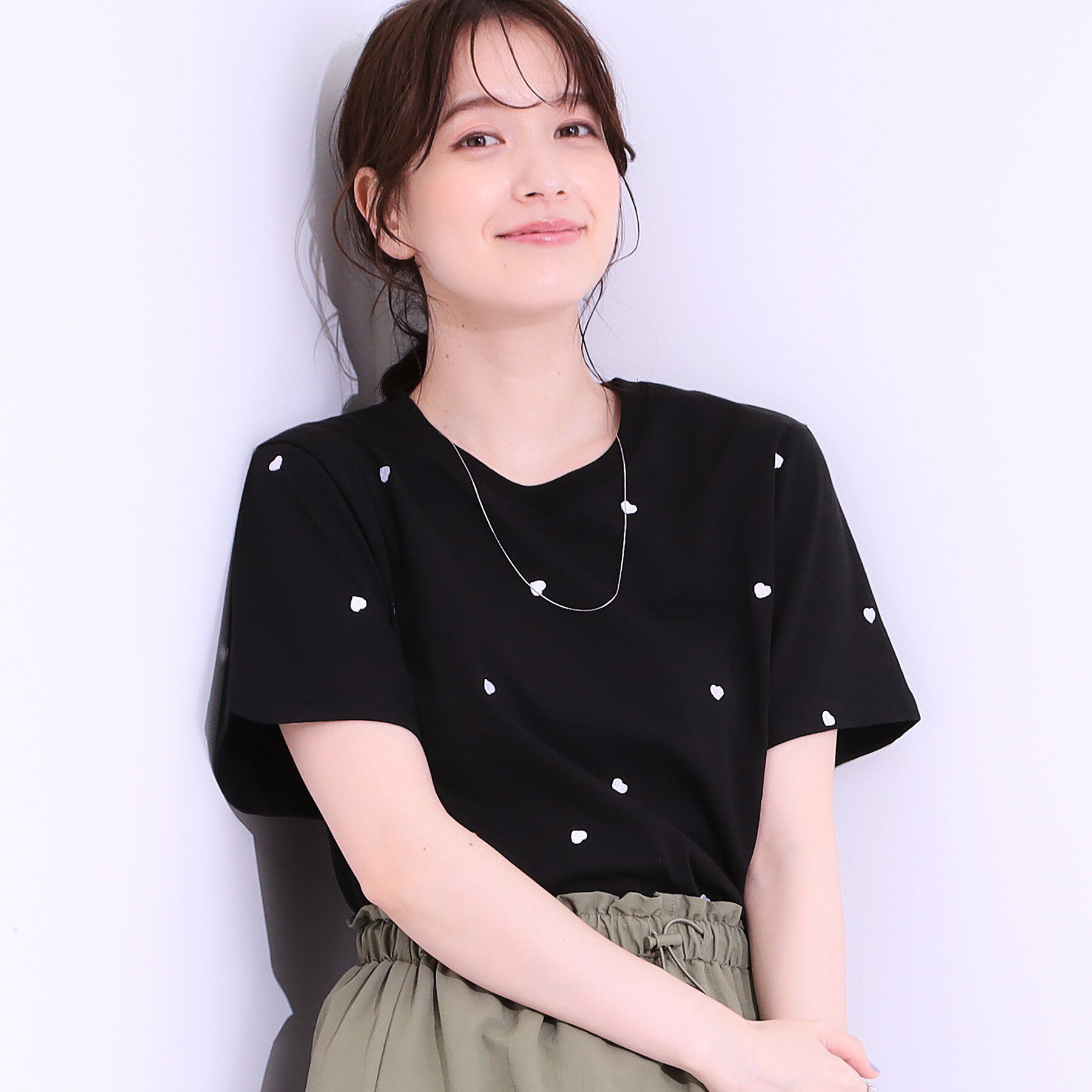 SHOO･LA･RUE「【S-LL】選べる4柄 デザイン刺繍アソートTシャツ」|Tシャツ・カットソー|ブラック(119)