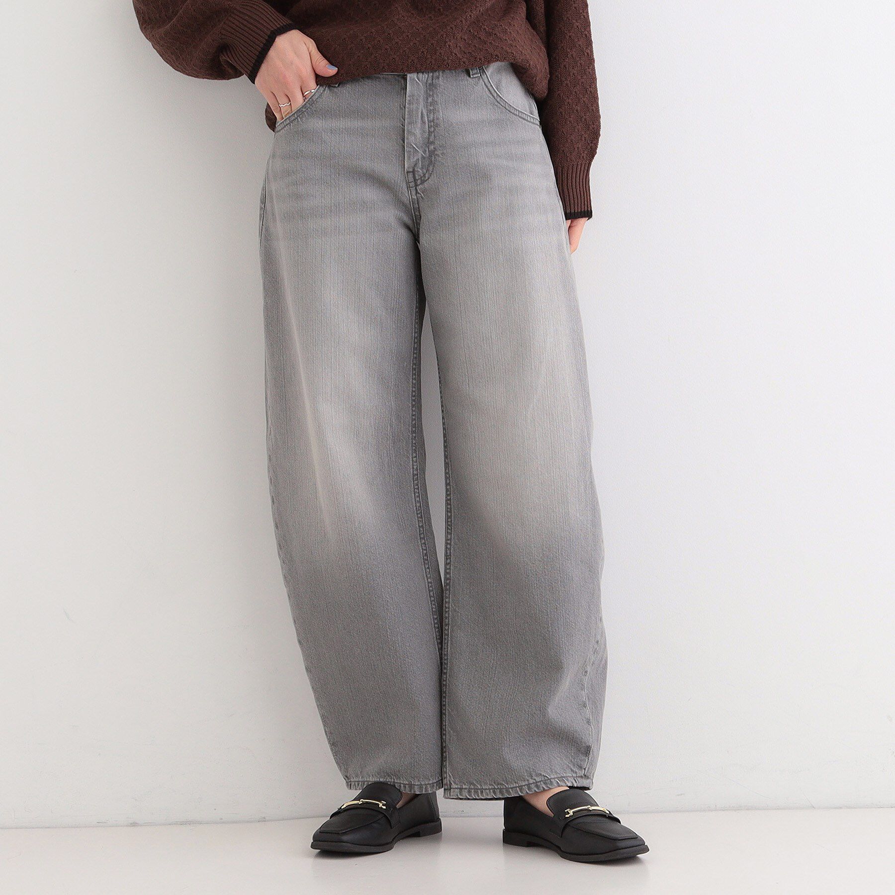 SHOO･LA･RUE「【SHOO・LA・RUE DENIM】ゆるっと決まる こなれカーブデニムパンツ」|デニム|
