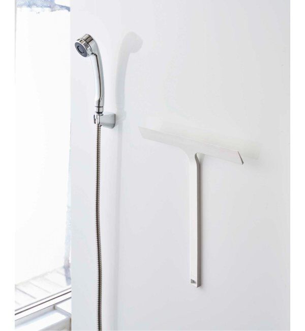 journal standard Furniture「《WEB限定》【tower/タワー】マグネット 水切りワイパー」|トイレタリー・ランドリーグッズ|
