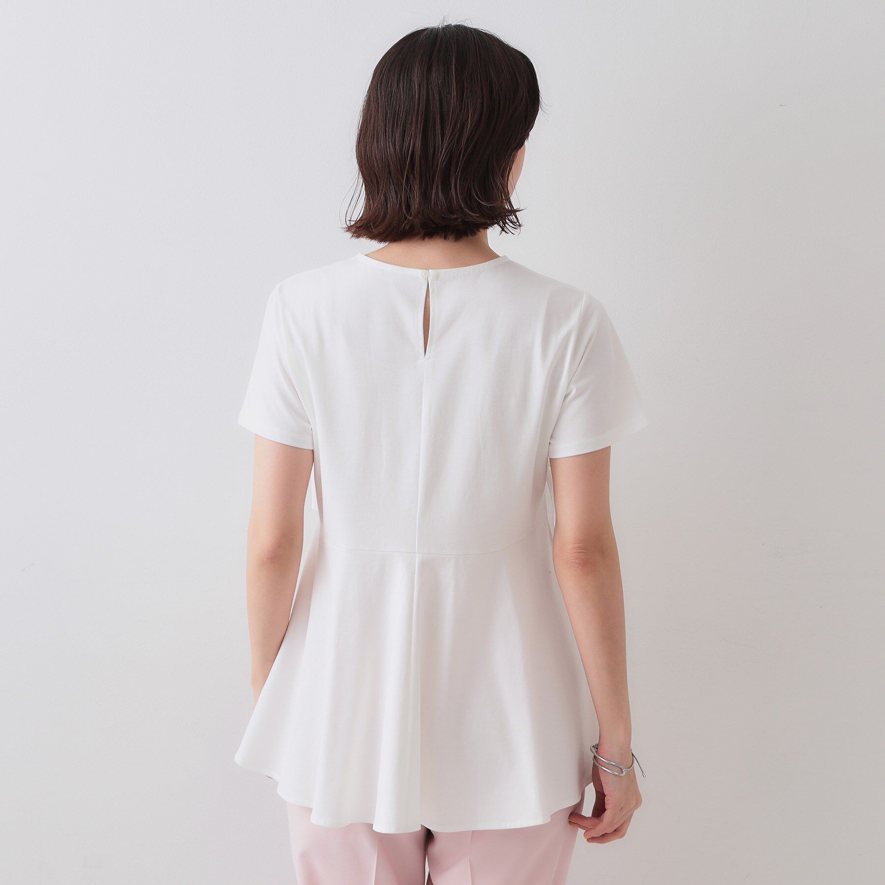 OPAQUE.CLIP「フリルドッキングペプラムトップス【接触冷感／洗濯機洗い可】」|Tシャツ・カットソー|