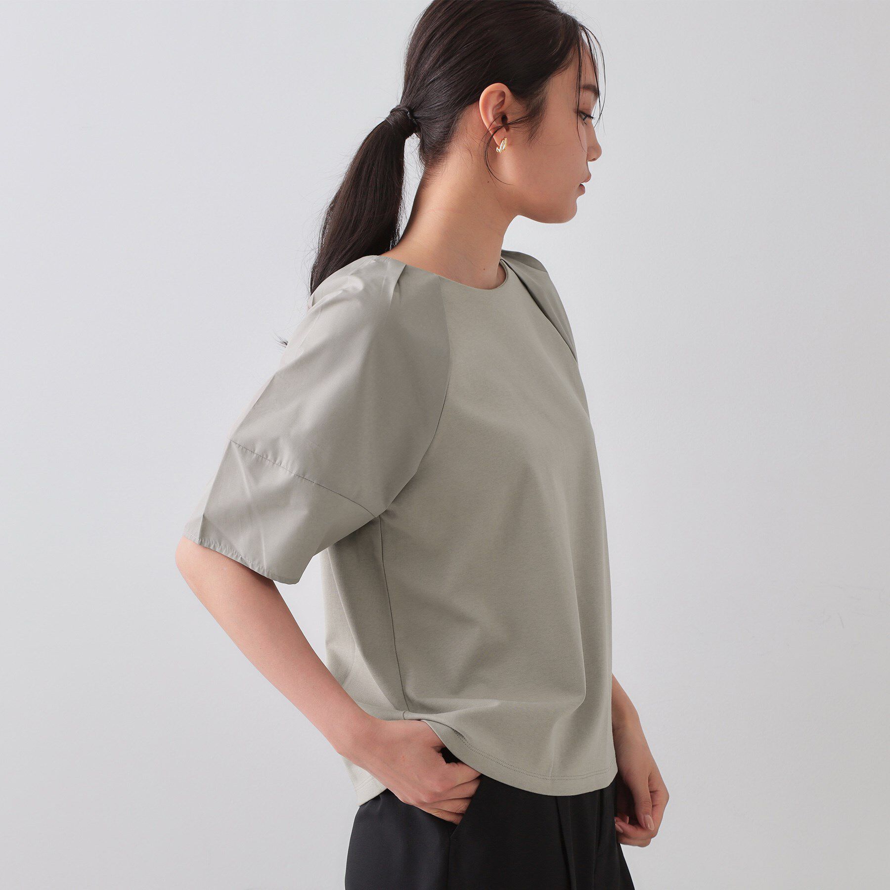 OPAQUE.CLIP「《S-LLサイズ》ランタンスリーブトップス【UV／接触冷感／洗濯機洗い可】」|Tシャツ・カットソー|