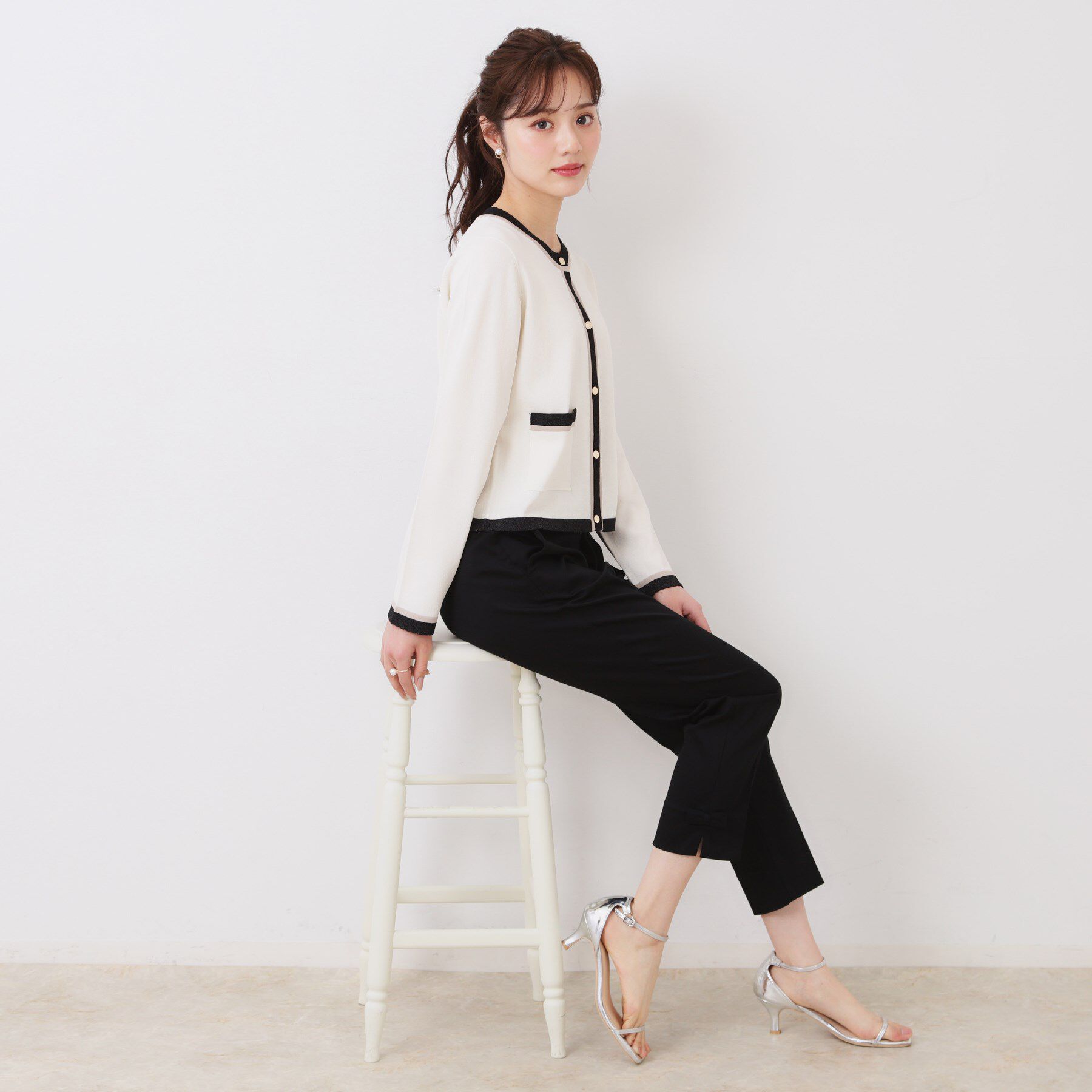 Couture broach「【スッキリ見え・美脚・通勤】リボンポイントサテストパンツ」|その他|