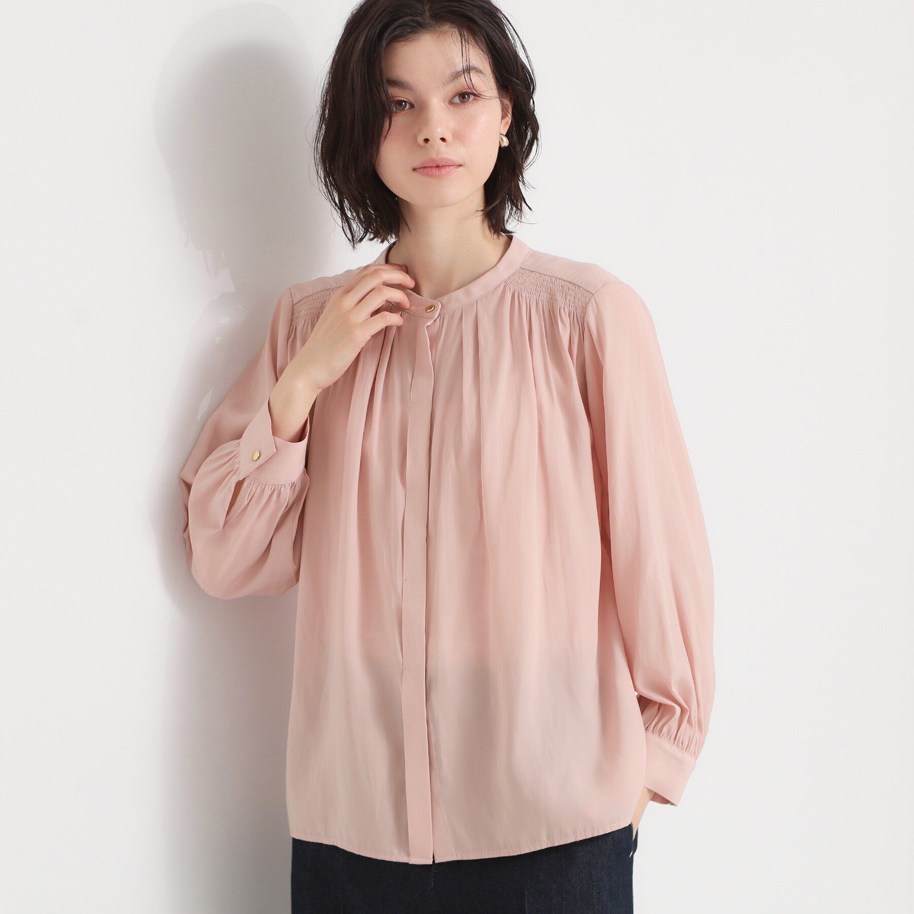 THE SHOP TK「【通勤スタイルに】ヴィンテージサテンギャザーブラウス」|シャツ・ブラウス|ピンク(071)