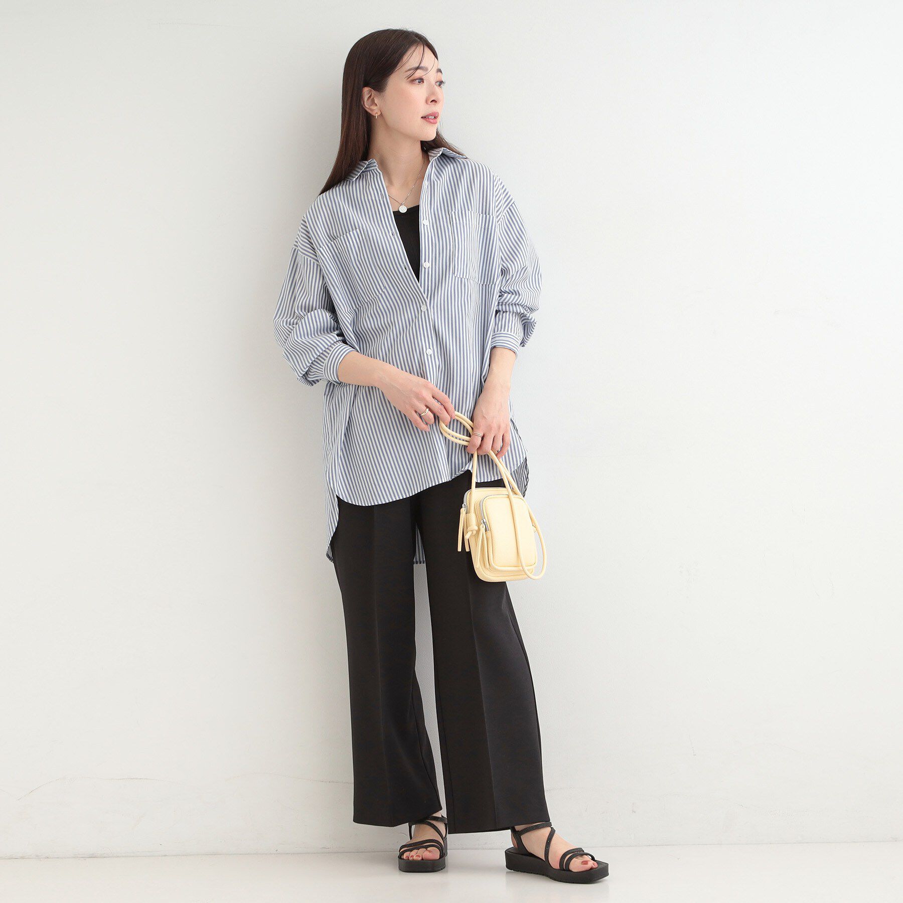 SHOO･LA･RUE「【体型カバー】バックギャザーで魅せる オーバーサイズシャツ」|シャツ・ブラウス|