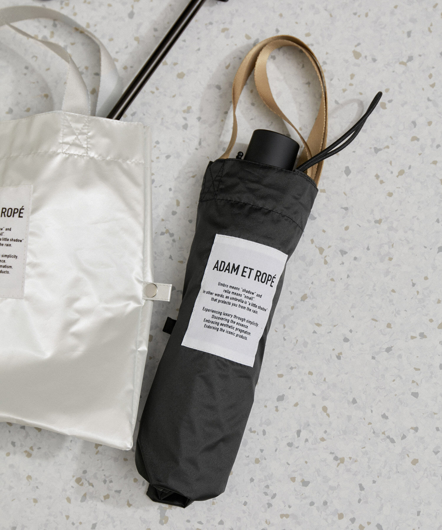 ADAM ET ROPE'「CORTED UMBRELLA 53 with tote」|傘|ブラック(01)