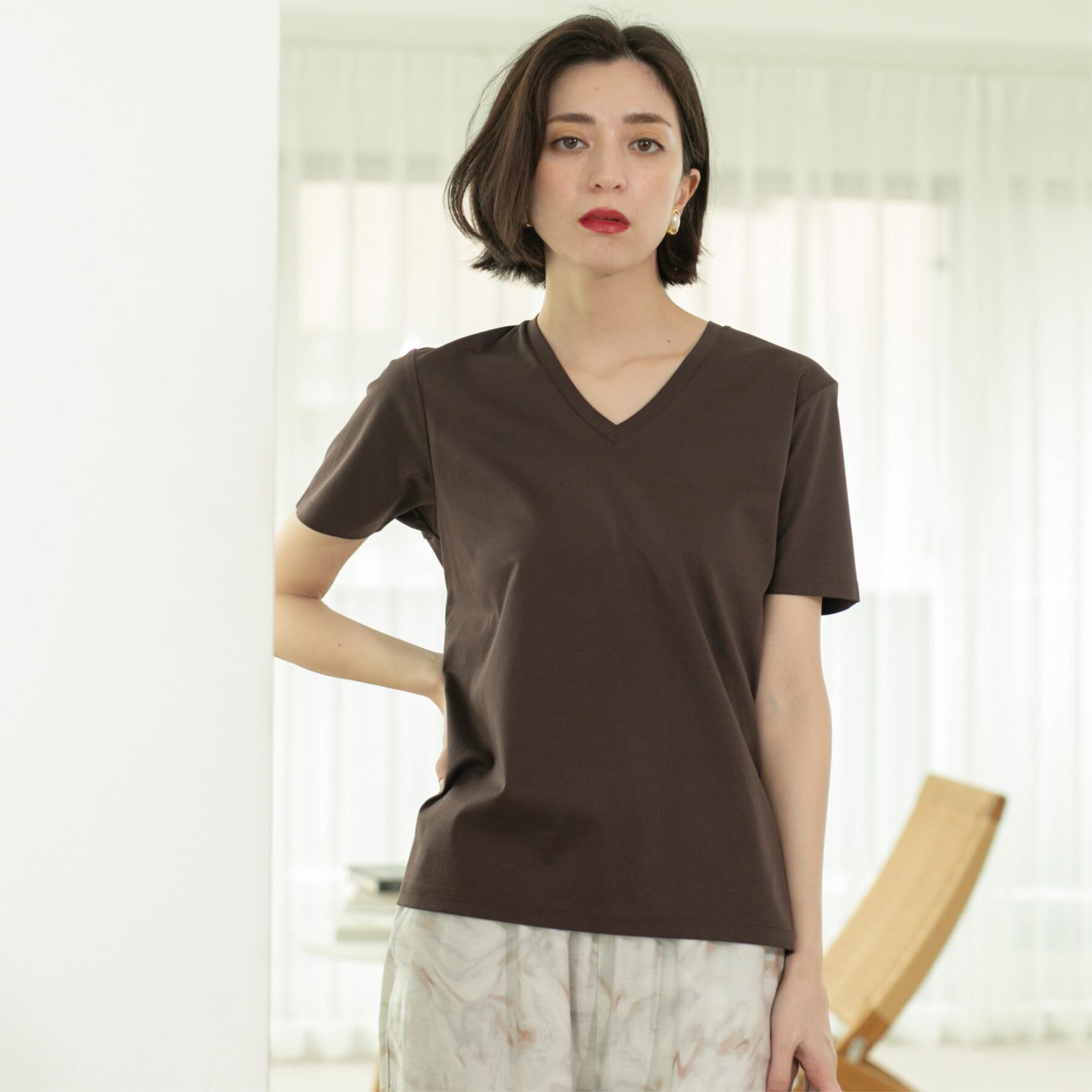OPAQUE.CLIP「《5色展開／SS-LLサイズ》VネックベーシックTシャツ【接触冷感／洗濯機洗い可】」|Tシャツ・カットソー|