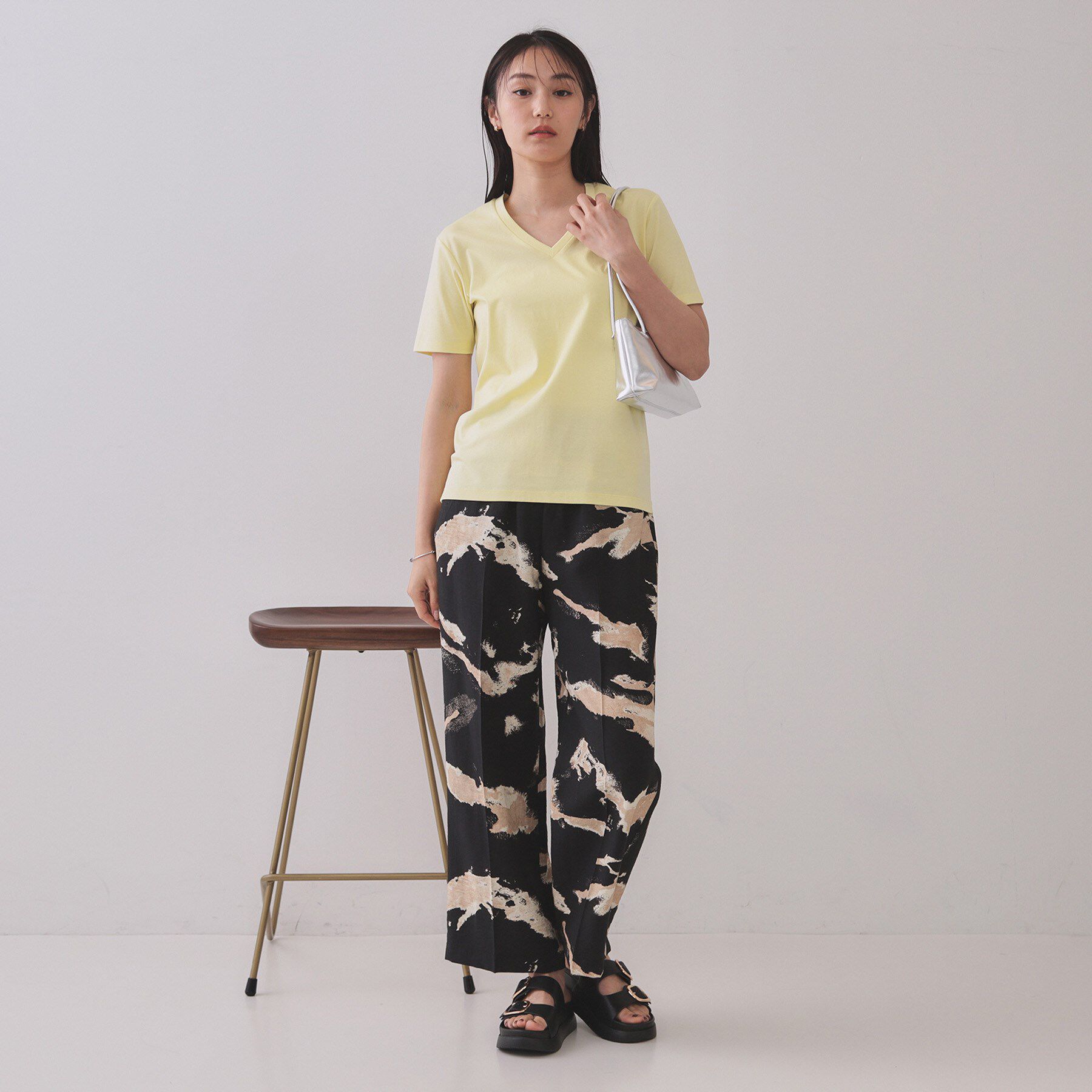 OPAQUE.CLIP「《5色展開／SS-LLサイズ》VネックベーシックTシャツ【接触冷感／洗濯機洗い可】」|Tシャツ・カットソー|