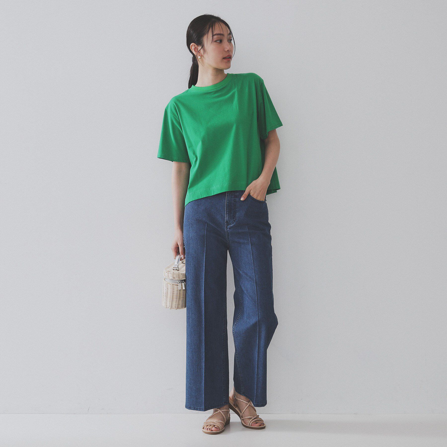 OPAQUE.CLIP「バックフレアショートTシャツ【洗濯機洗い可】」|Tシャツ・カットソー|