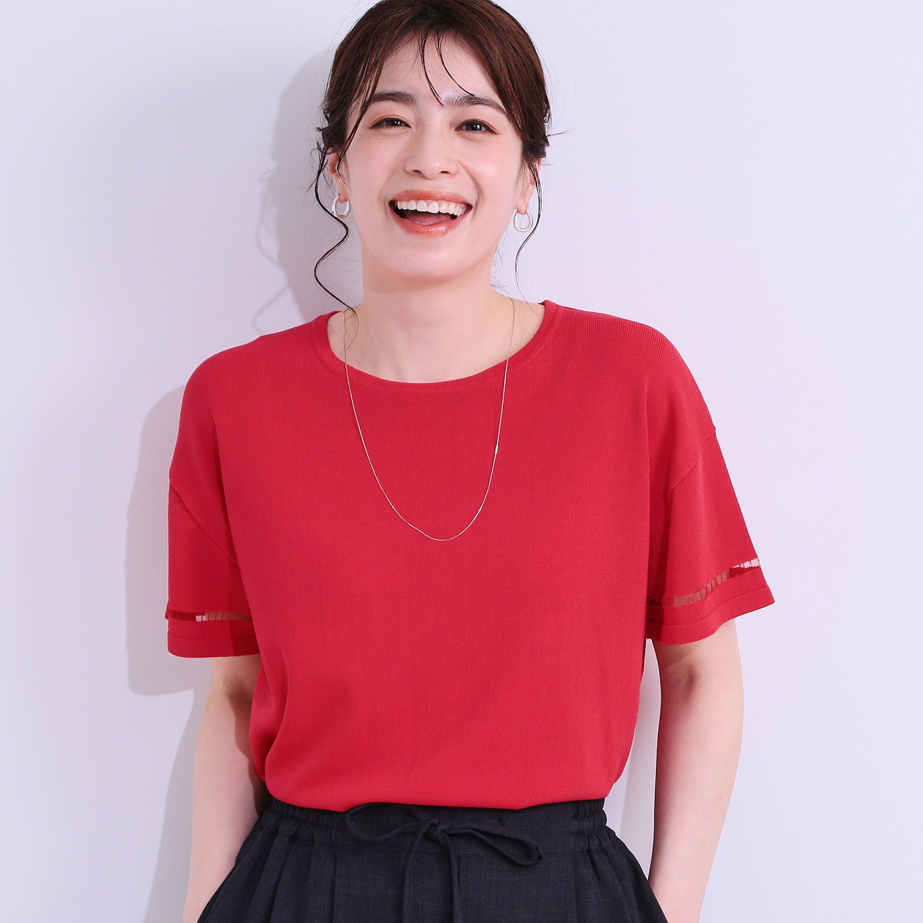 SHOO･LA･RUE「【S-LL/洗える/UV】お袖シアーでヘルシーに フレアスリーブサマーニット」|ニット・セーター|レッド(073)