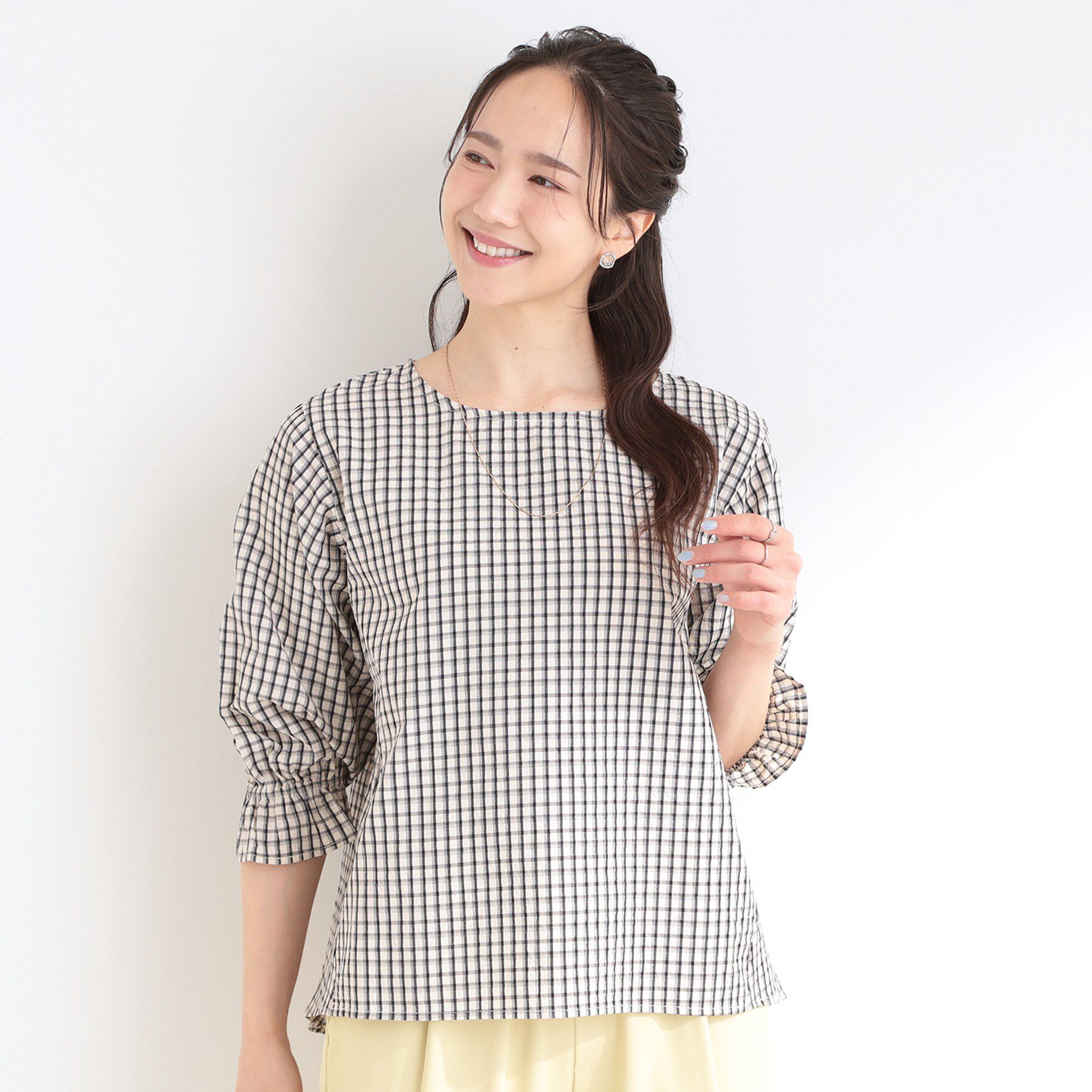 SHOO･LA･RUE「【セットアップ可/洗濯機可】上品チェックが好印象 ゆるさらサッカーブラウス」|シャツ・ブラウス|