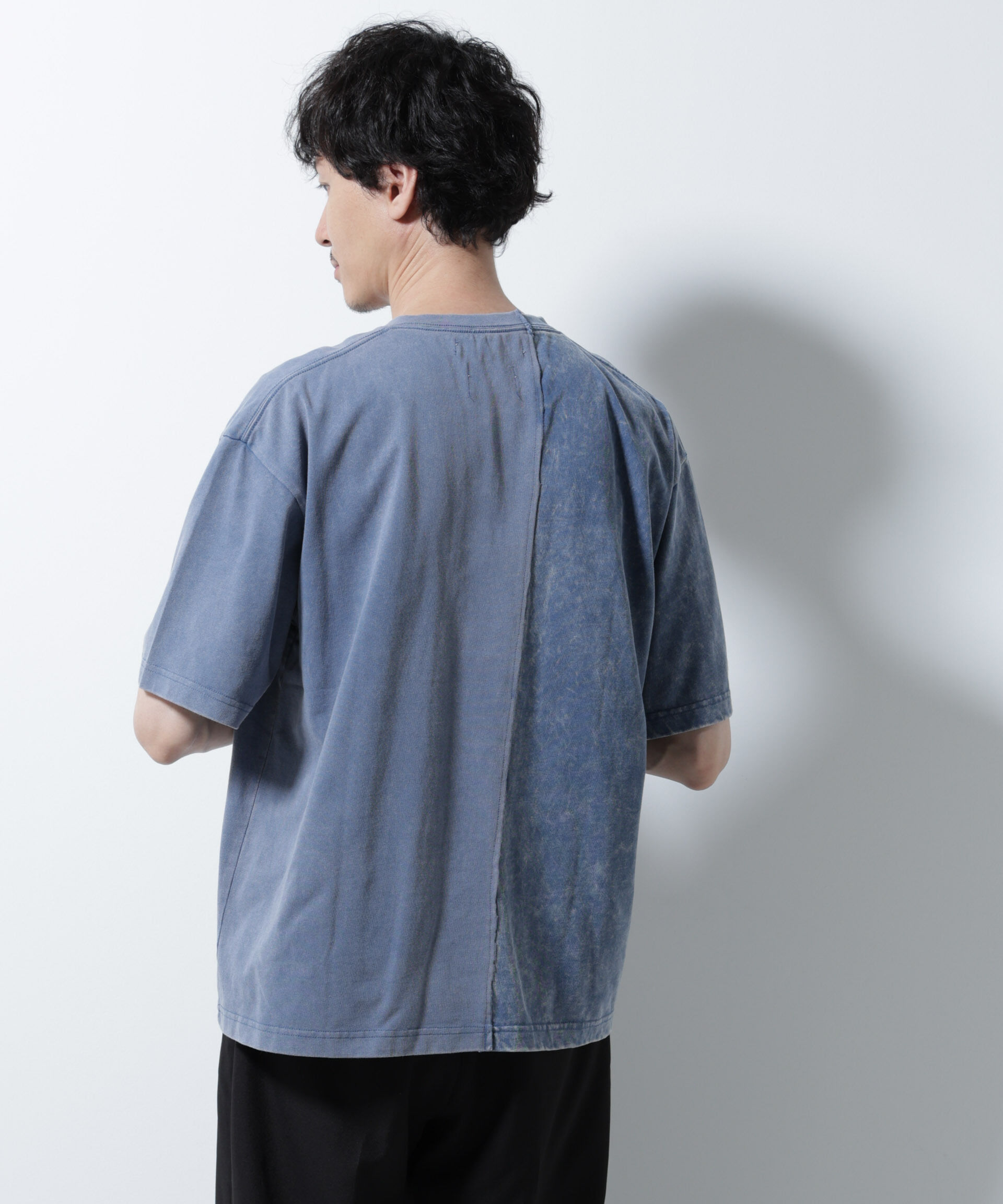 nano･universe「｢A-C-Z｣2トーンピグメントTシャツ 半袖」|Tシャツ・カットソー|