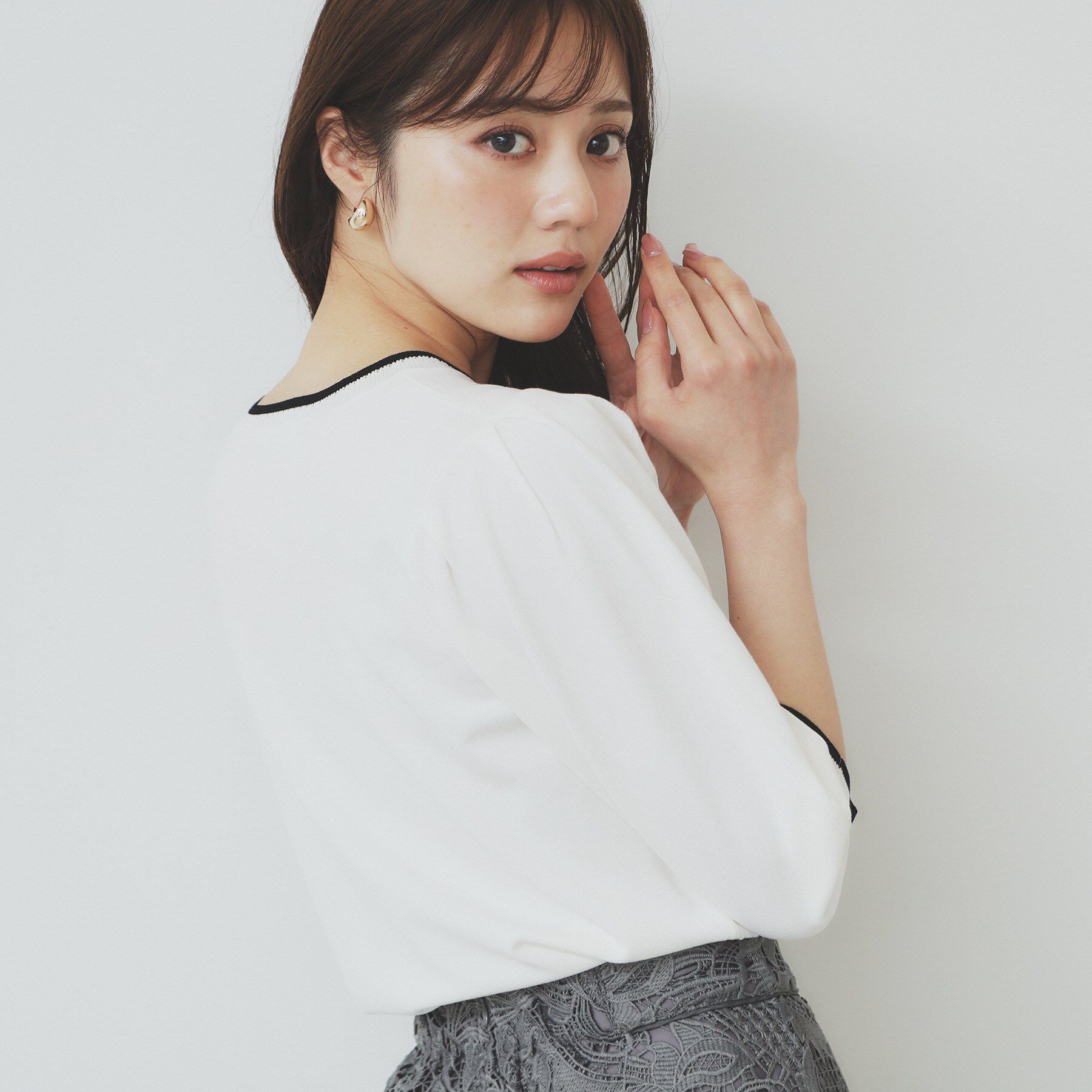 index「《7色展開／XS-LLサイズ》クルーネックデザインスリーブニット【洗濯機洗い可】」|ニット・セーター|