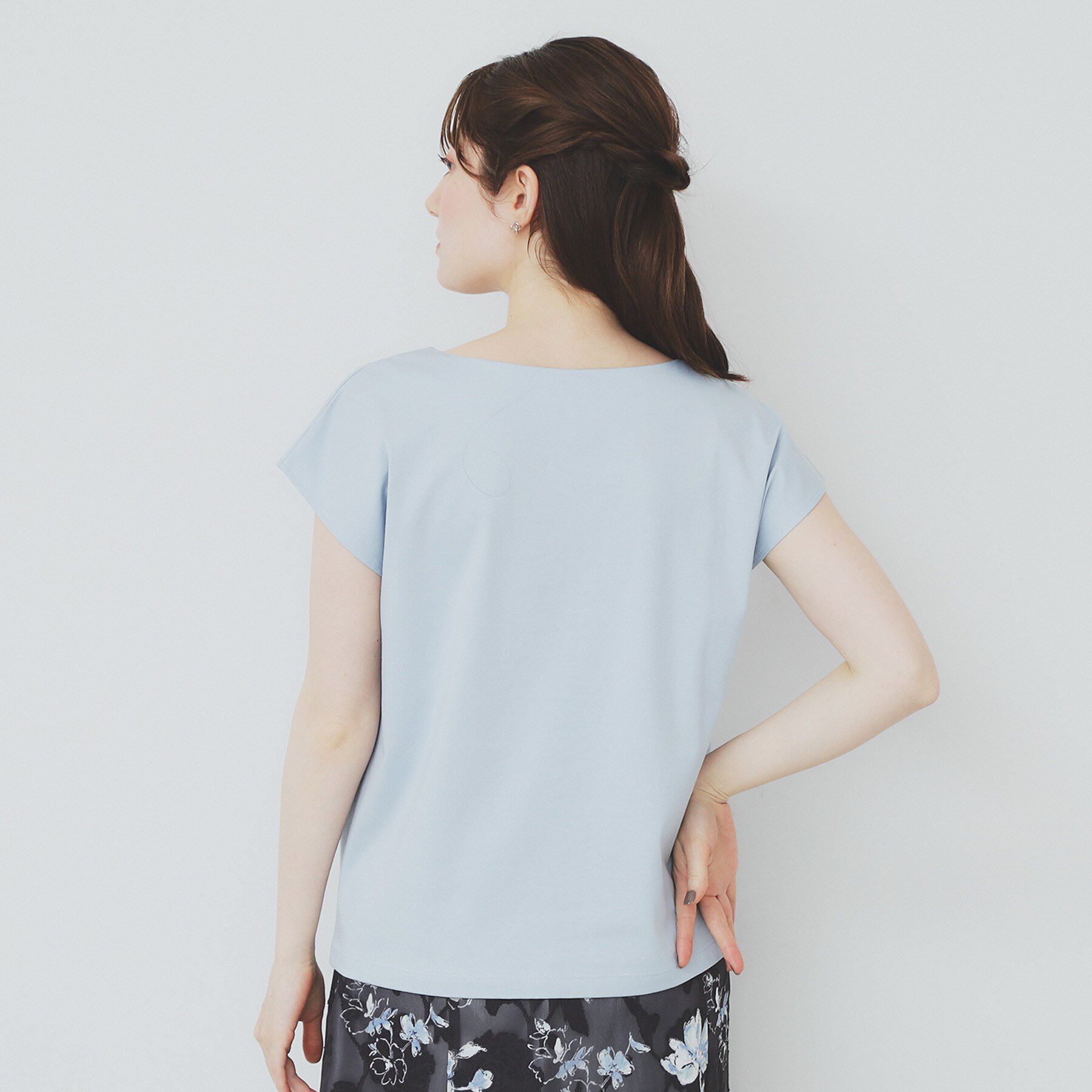 index「《6色展開／XS-3サイズ》キーネックビジュートップス【UV／接触冷感／洗濯機洗い可】」|Tシャツ・カットソー|