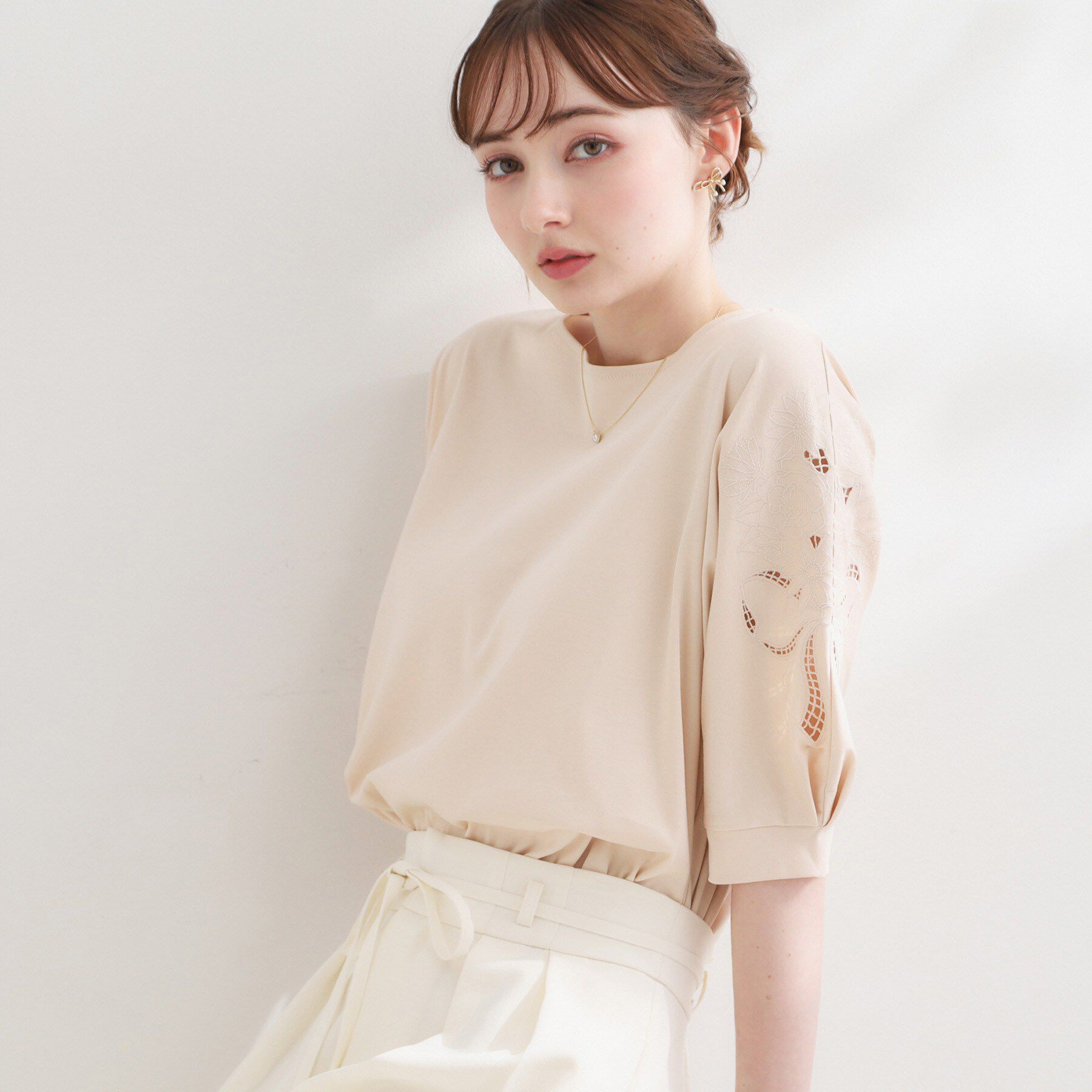 Couture broach「【接触冷感・UVカット】エンブロドルマントップス」|Tシャツ・カットソー|ライトピンク(070