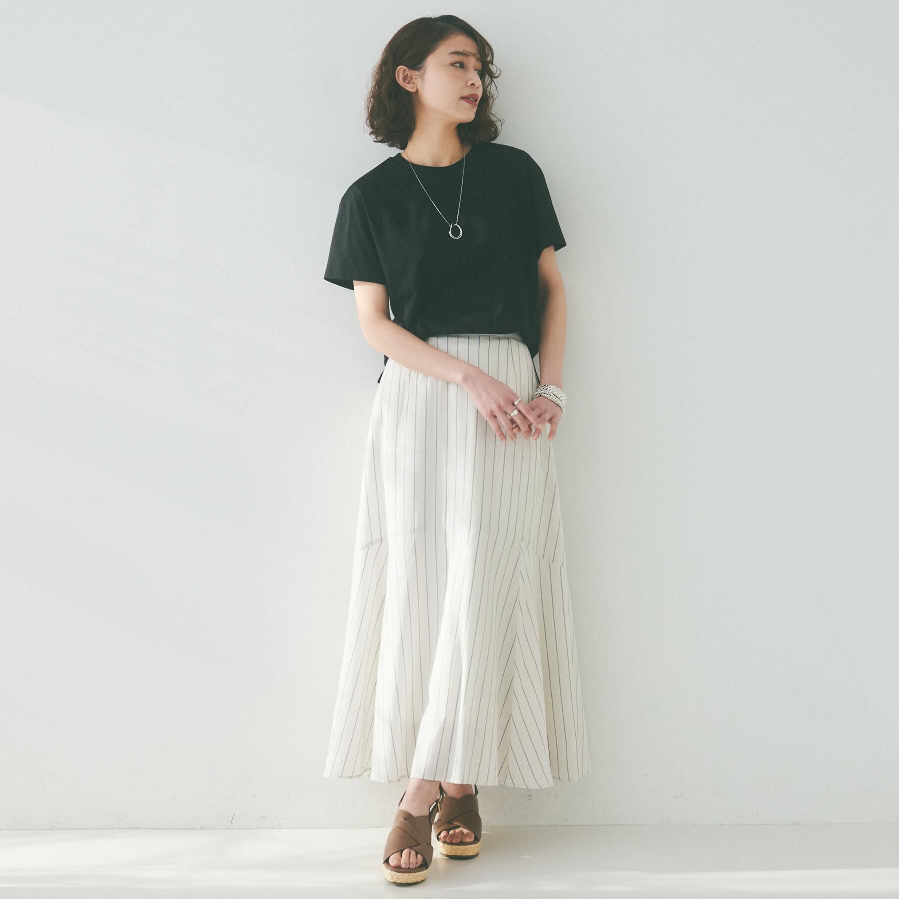 UNTITLED「【ベーシック/インナーにも/手洗い可】クルーネックプルオーバー」|Tシャツ・カットソー|