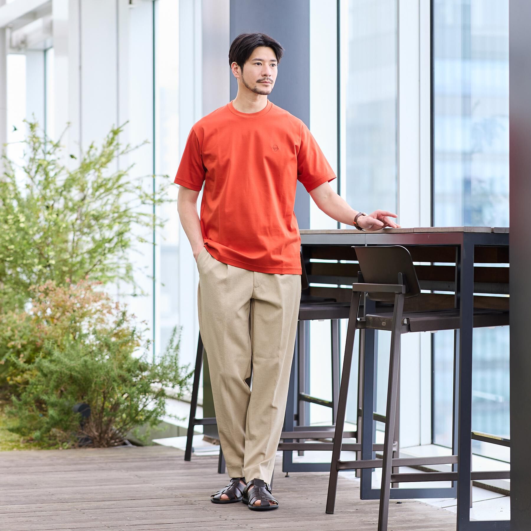 TAKEO KIKUCHI「ワンストローク刺繍 半袖 Tシャツ」|Tシャツ・カットソー|