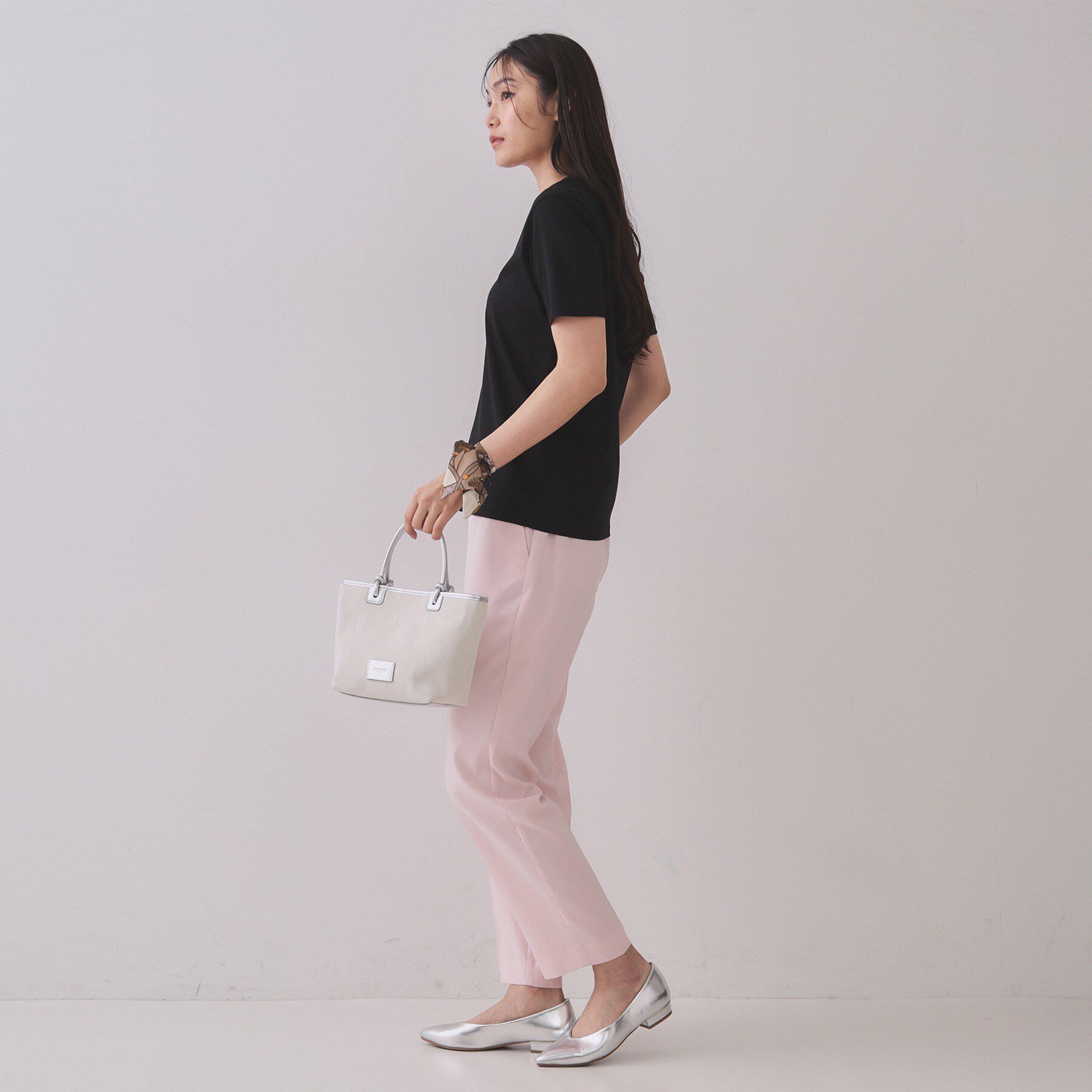 OPAQUE.CLIP「《5色展開／SS-LLサイズ》VネックベーシックTシャツ【接触冷感／洗濯機洗い可】」|Tシャツ・カットソー|