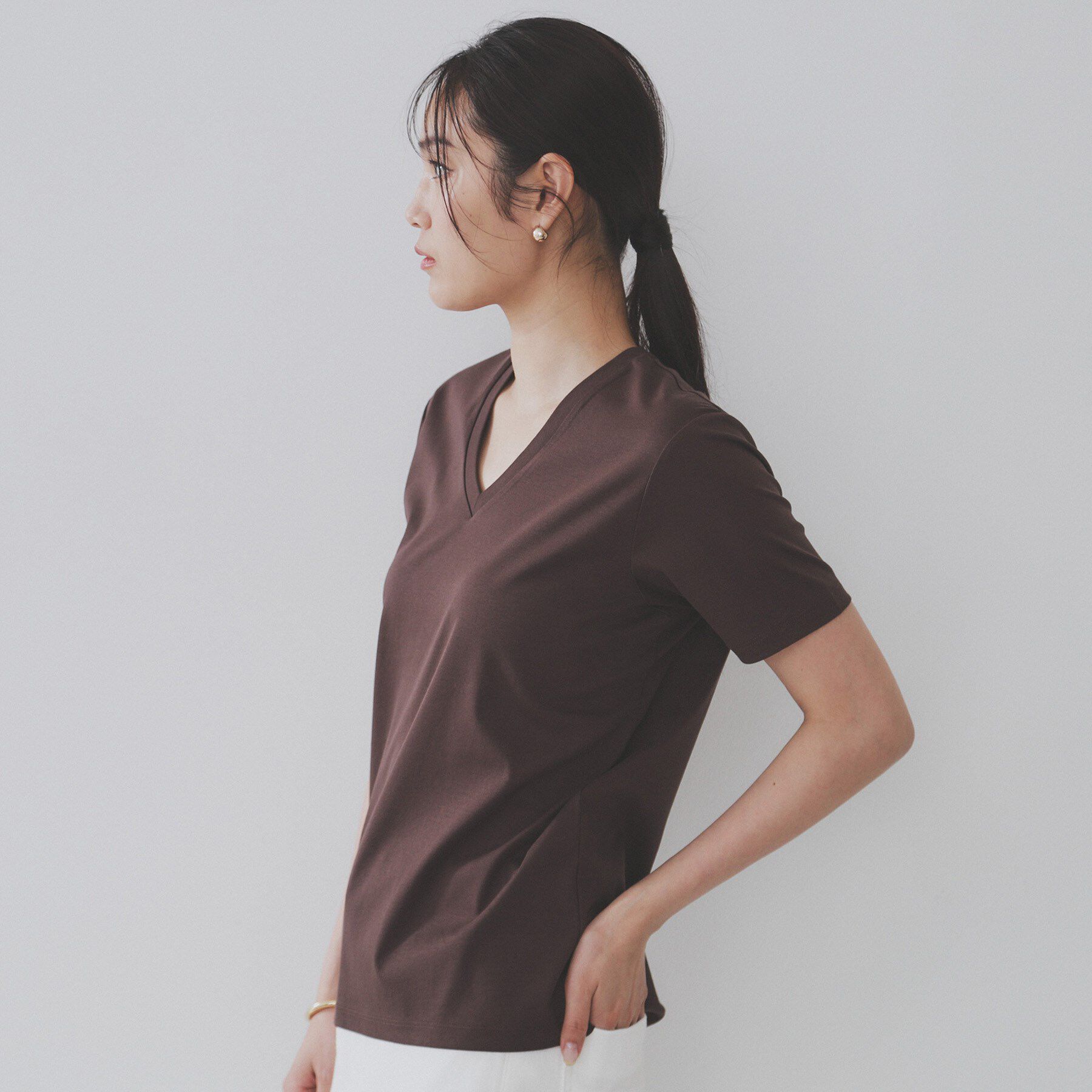 OPAQUE.CLIP「《5色展開／SS-LLサイズ》VネックベーシックTシャツ【接触冷感／洗濯機洗い可】」|Tシャツ・カットソー|