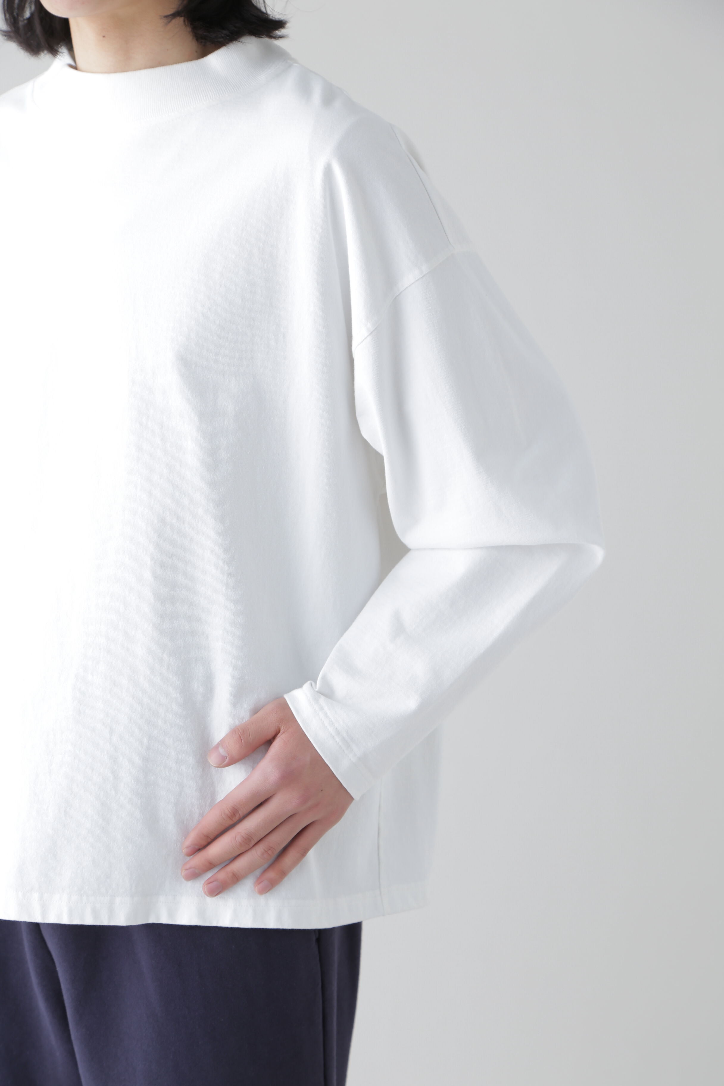 YLEVE 「Ｙ / ORGANIC COTTON JERSEY MOCK NECK P/O」|Tシャツ・カットソー|