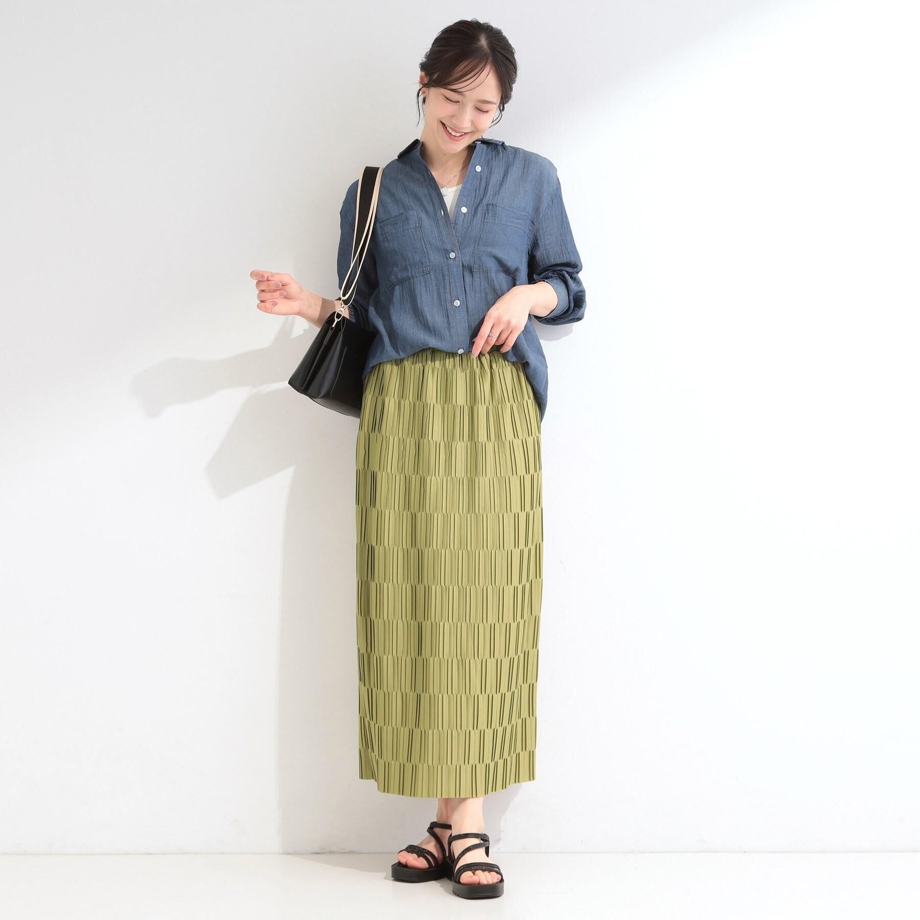 SHOO･LA･RUE「【綿100%/UV/S-LL/体型カバー】優しく透ける 柔らかシアーデニムシャツ」|シャツ・ブラウス|