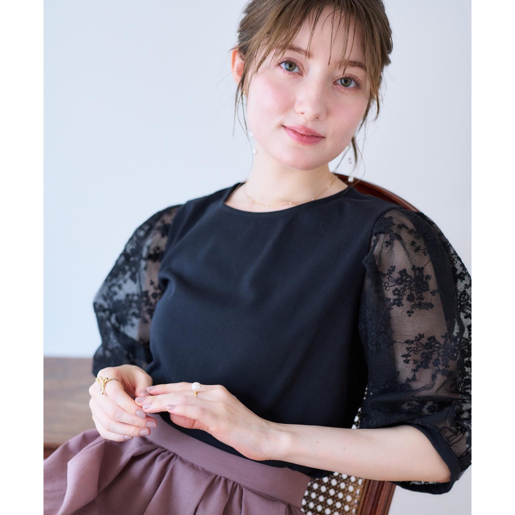 Couture broach「【接触冷感・UV・マシンウォッシャブル】袖レースデザイントップス」|Tシャツ・カットソー|