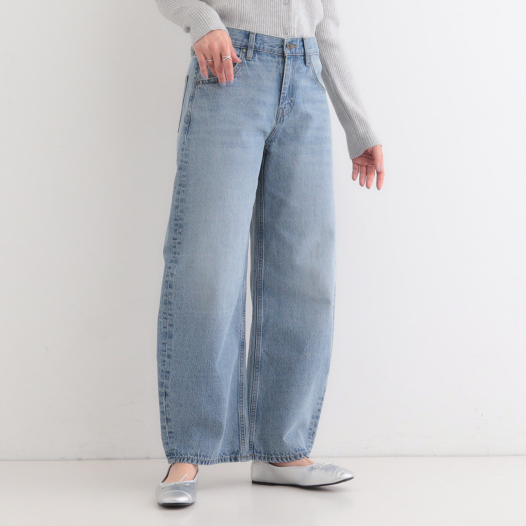 SHOO･LA･RUE「【SHOO・LA・RUE DENIM】ゆるっと決まる こなれカーブデニムパンツ」|デニム|