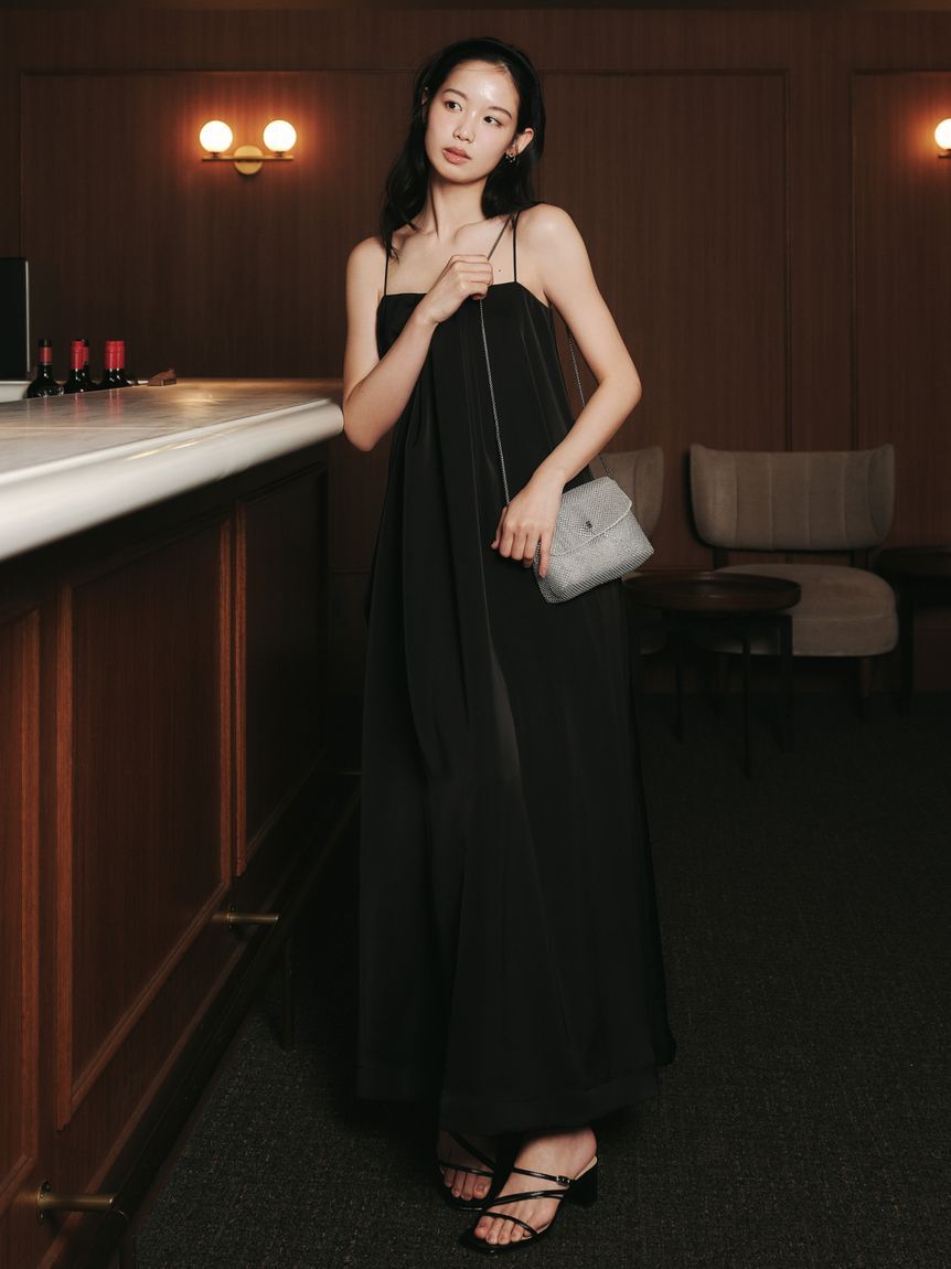 SNIDEL「タックボリュームサテンキャミワンピース」|ワンピース|BLK
