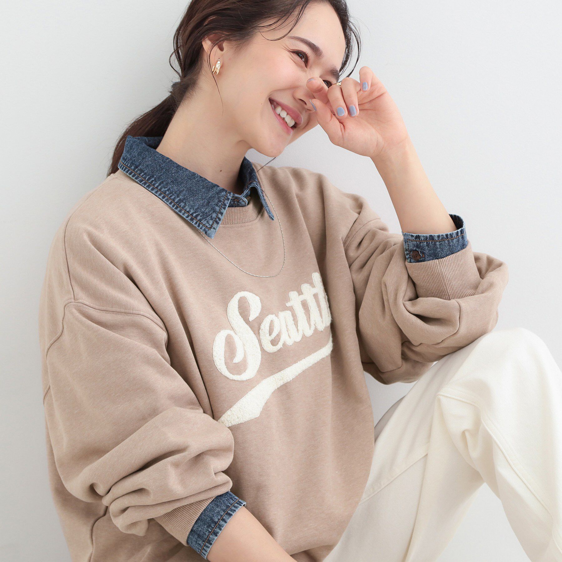 SHOO･LA･RUE「【洗濯機可/S-LL】コーデの主役になる ロゴアソート 裏毛スウェット」|パーカー|モカブラウン(242
