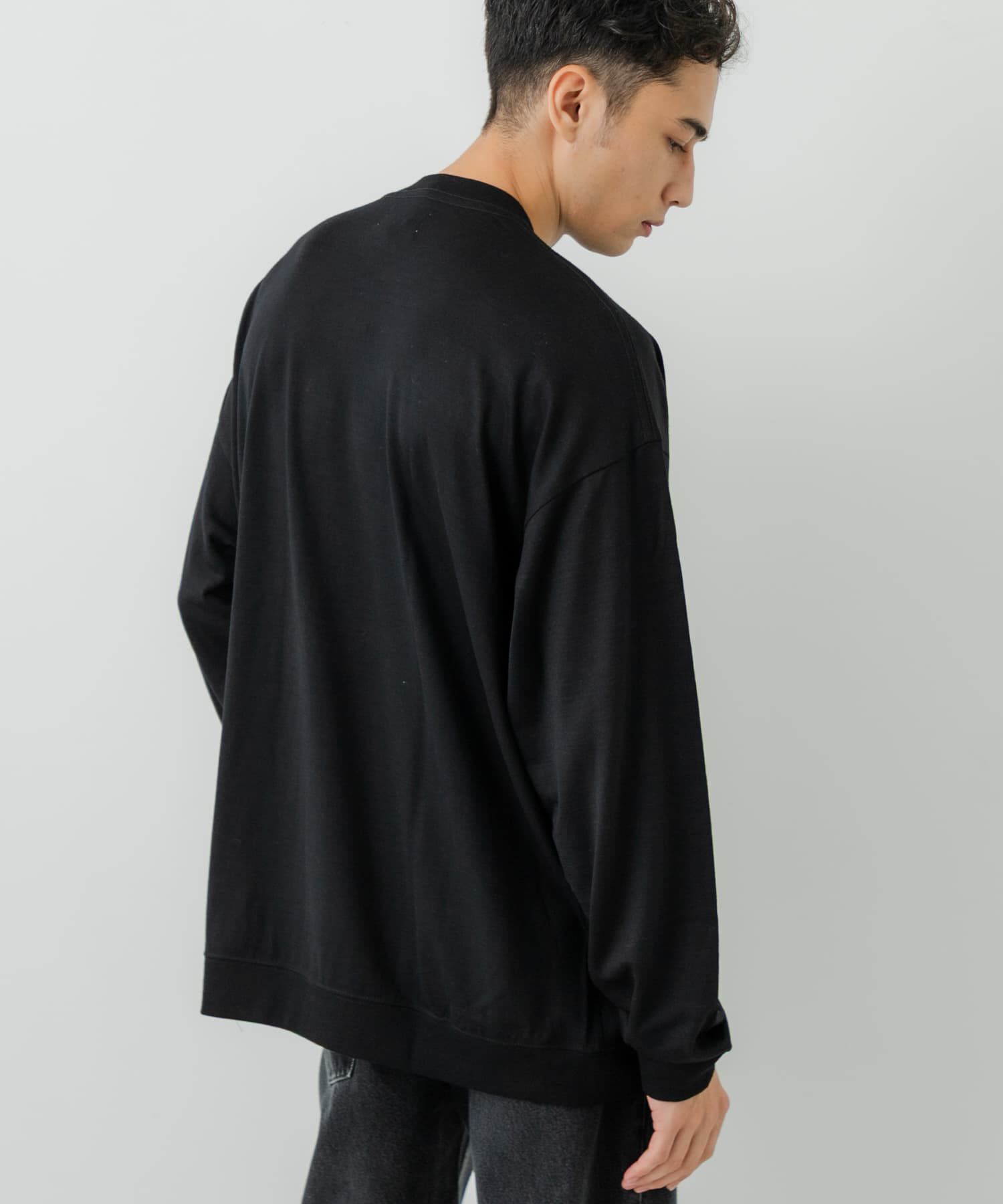 URBAN RESEARCH「new basic　WASHABLE MERINO WOOL CREW-NECK」|ニット・セーター|
