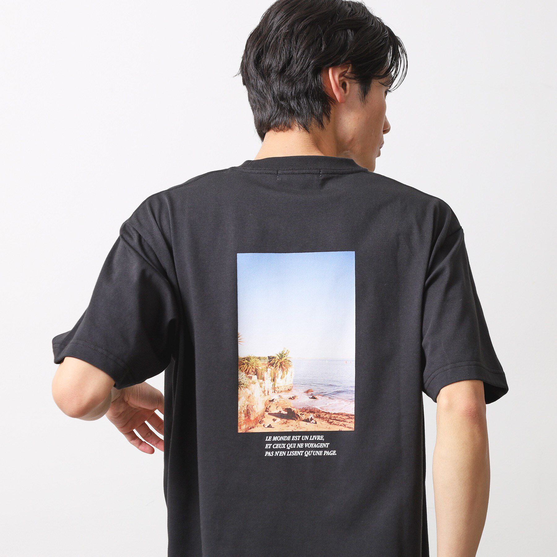 THE SHOP TK「【旅するTシャツ】フォトプリント 洗濯機OK/サスティナブル」|Tシャツ・カットソー|ブラック(019)